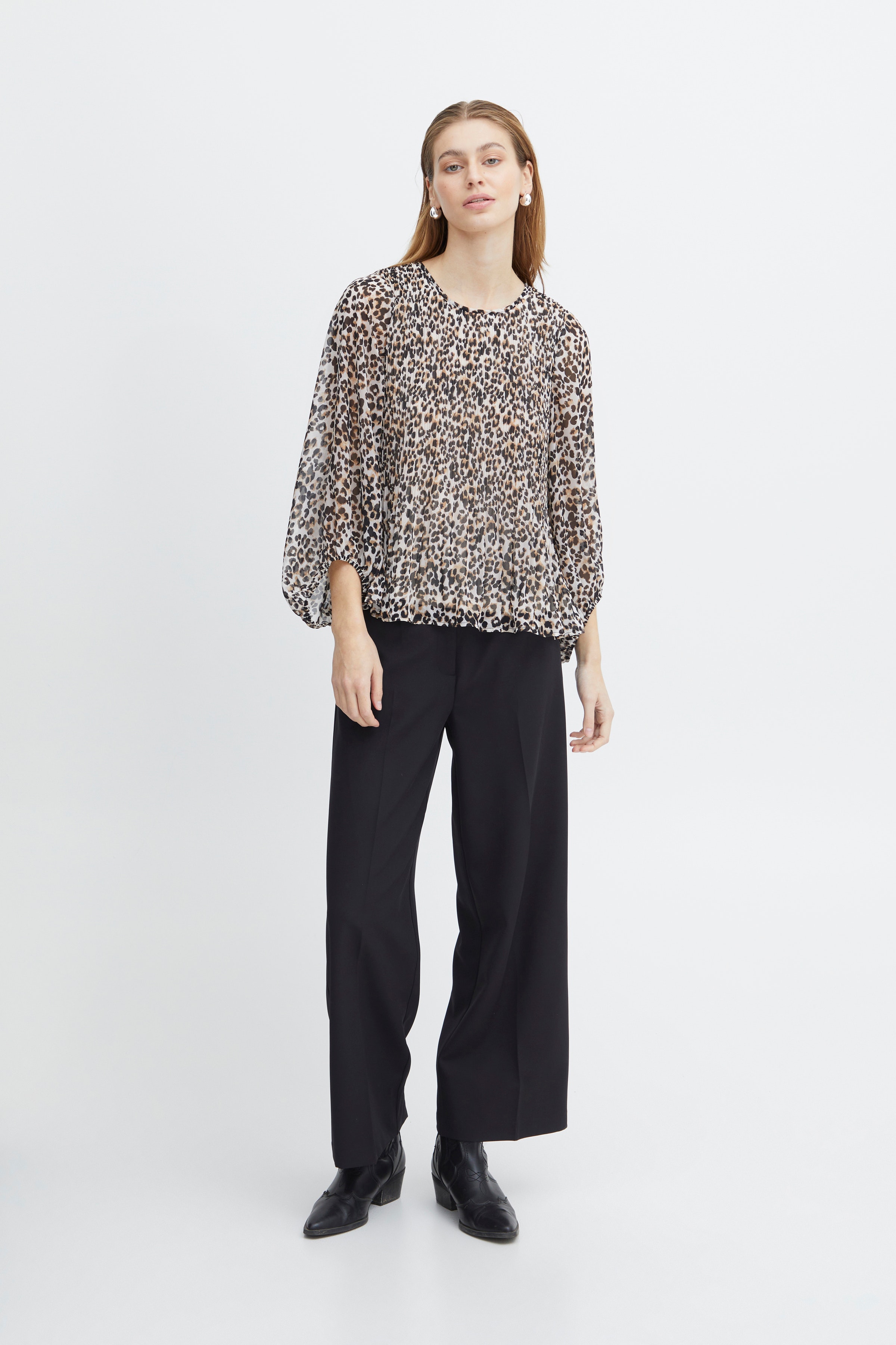 IHNALLA Blouse LOOKBOOK FRONT 20118109-201751