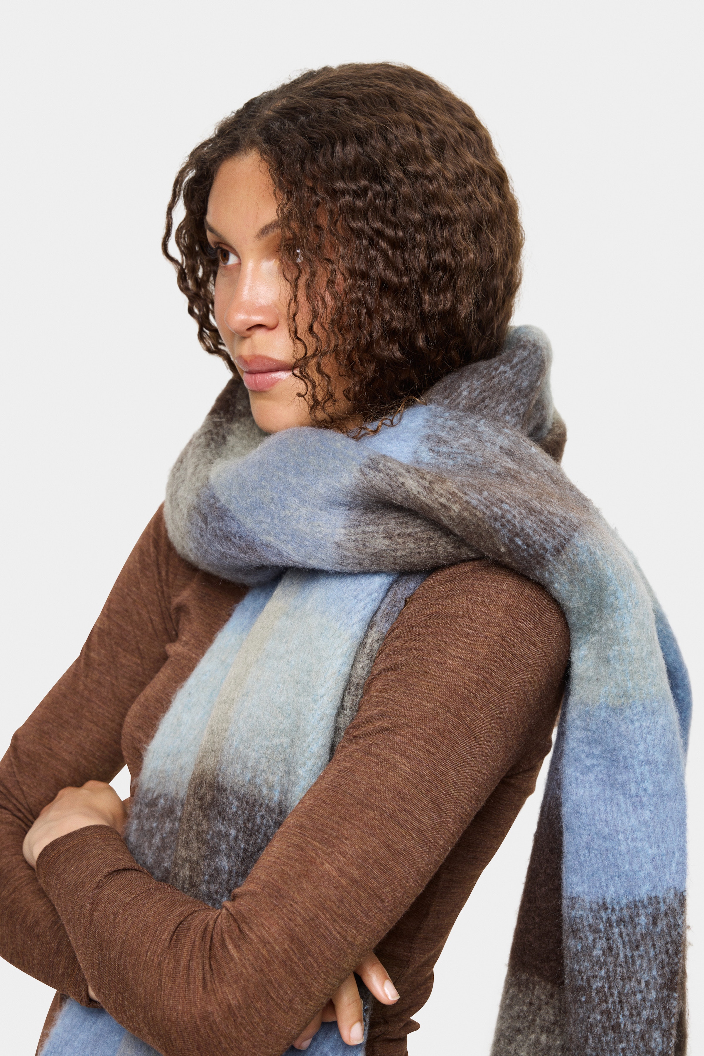 LandaSZ Scarf LOOKBOOK DETAIL 30514325-164118