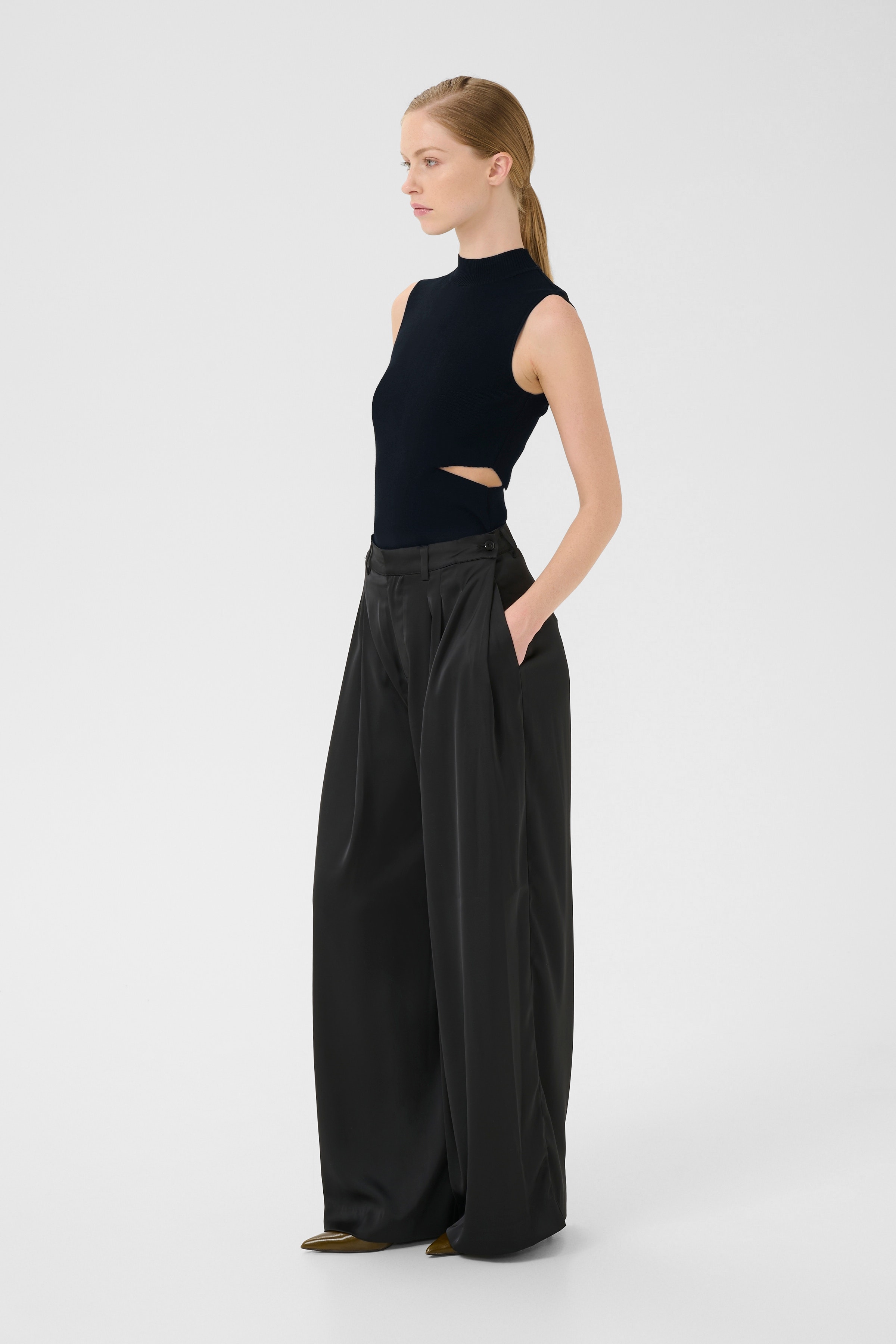 GZbrinnett Top LOOKBOOK FRONT 10910743-100017