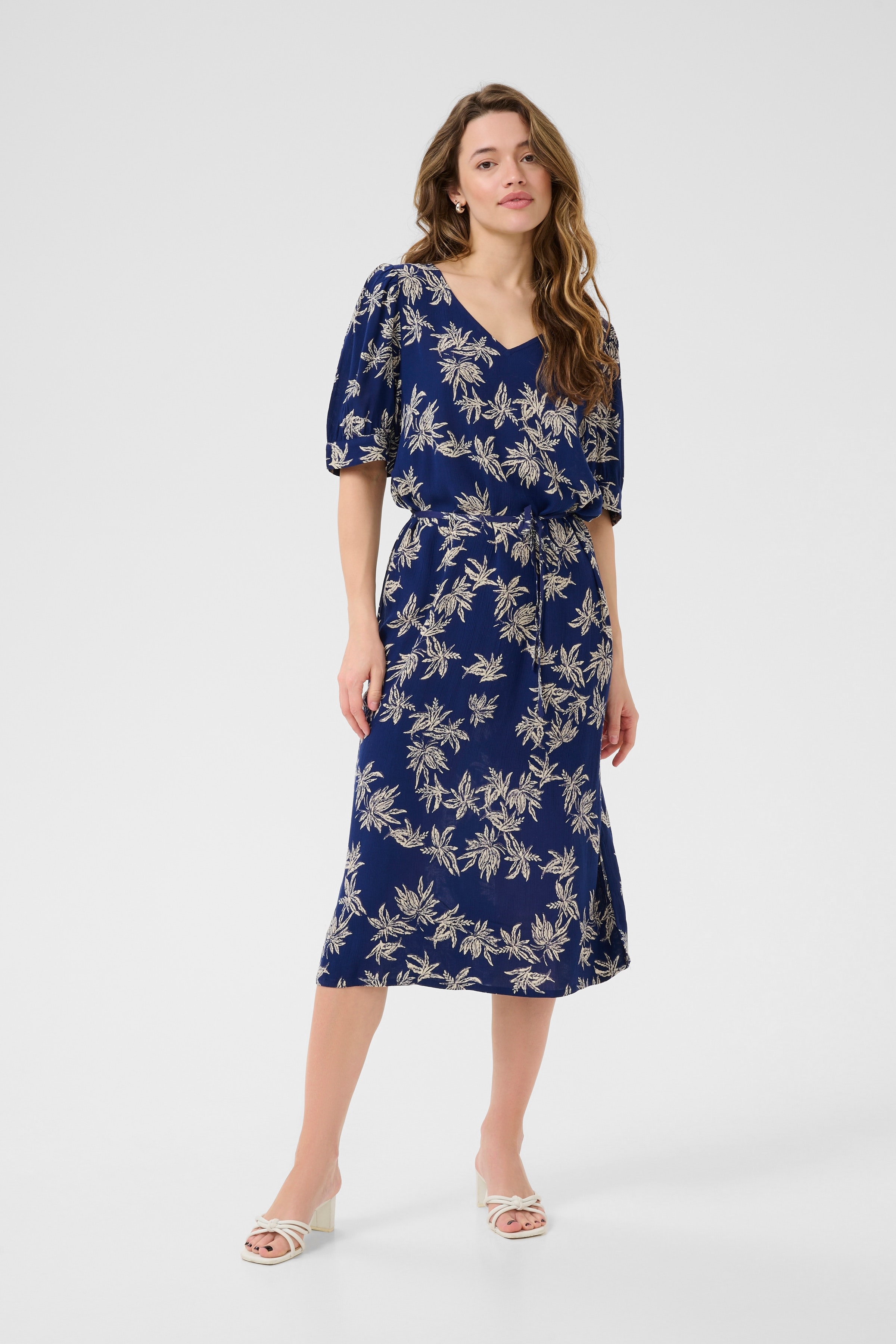 BPskyla Klänning LOOKBOOK FRONT 10590905-107836B