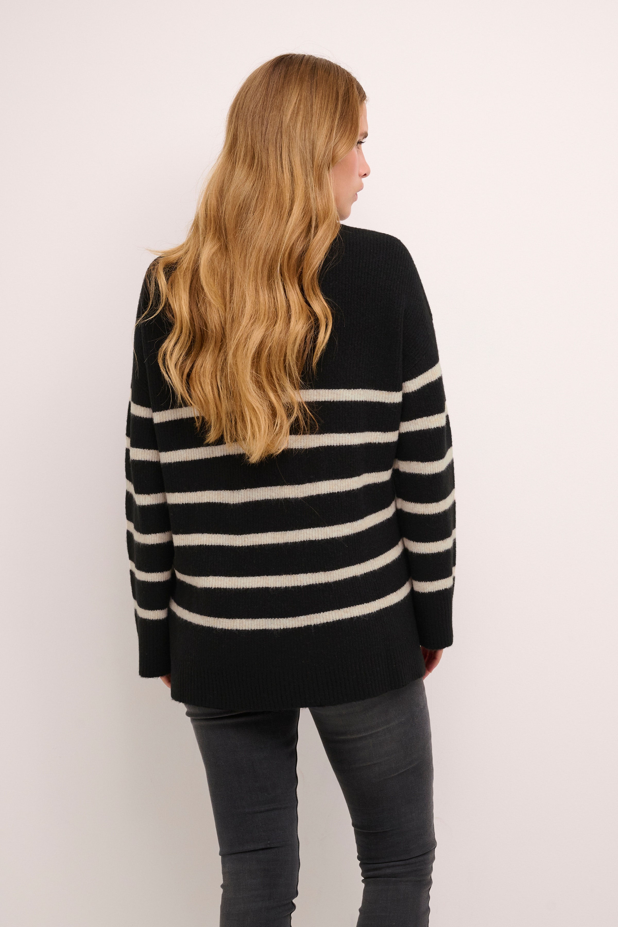 CRBerna Pullover LOOKBOOK BACK 10610882-103917