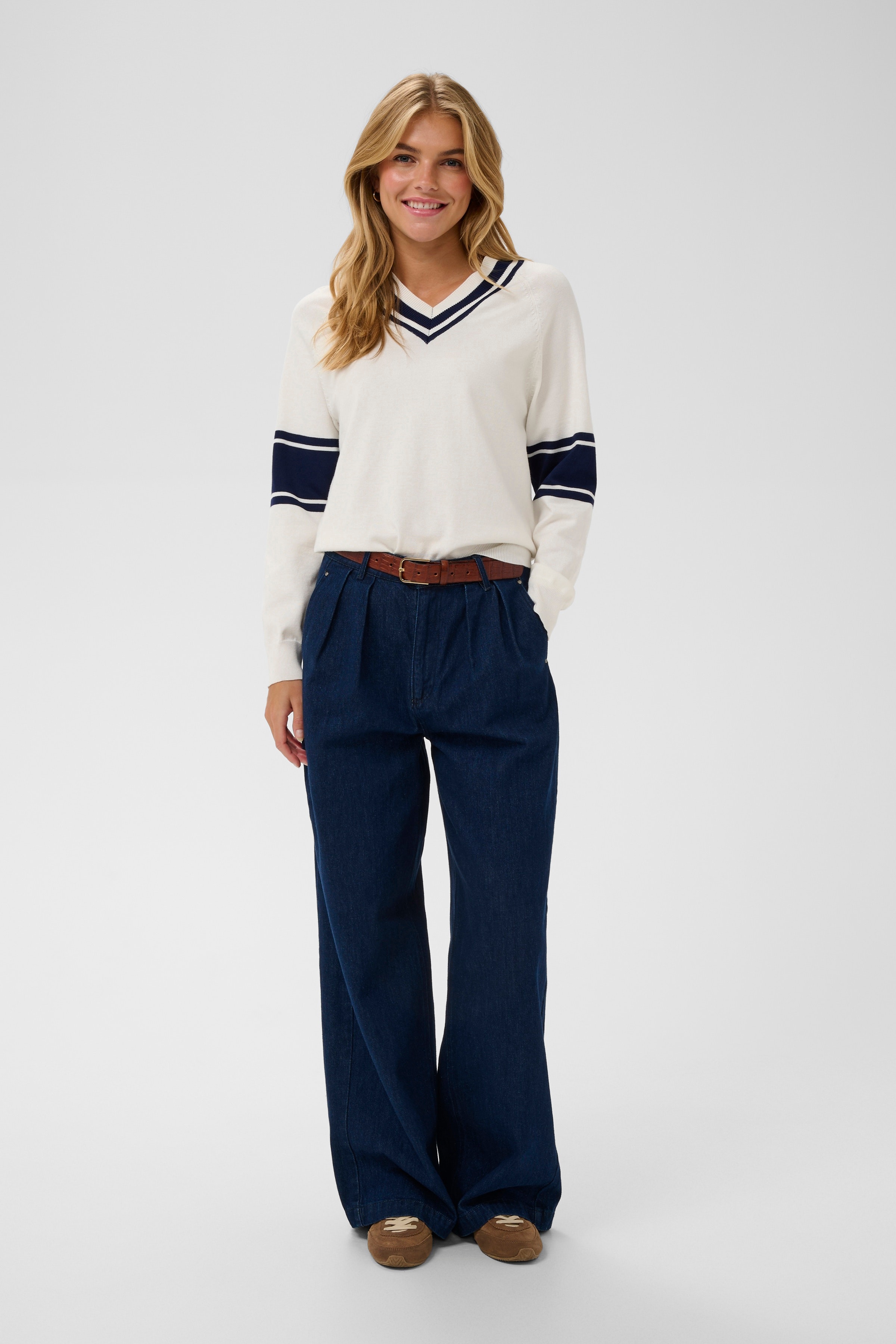 MilissaSZ Pullover LOOKBOOK FRONT 30514679-110601