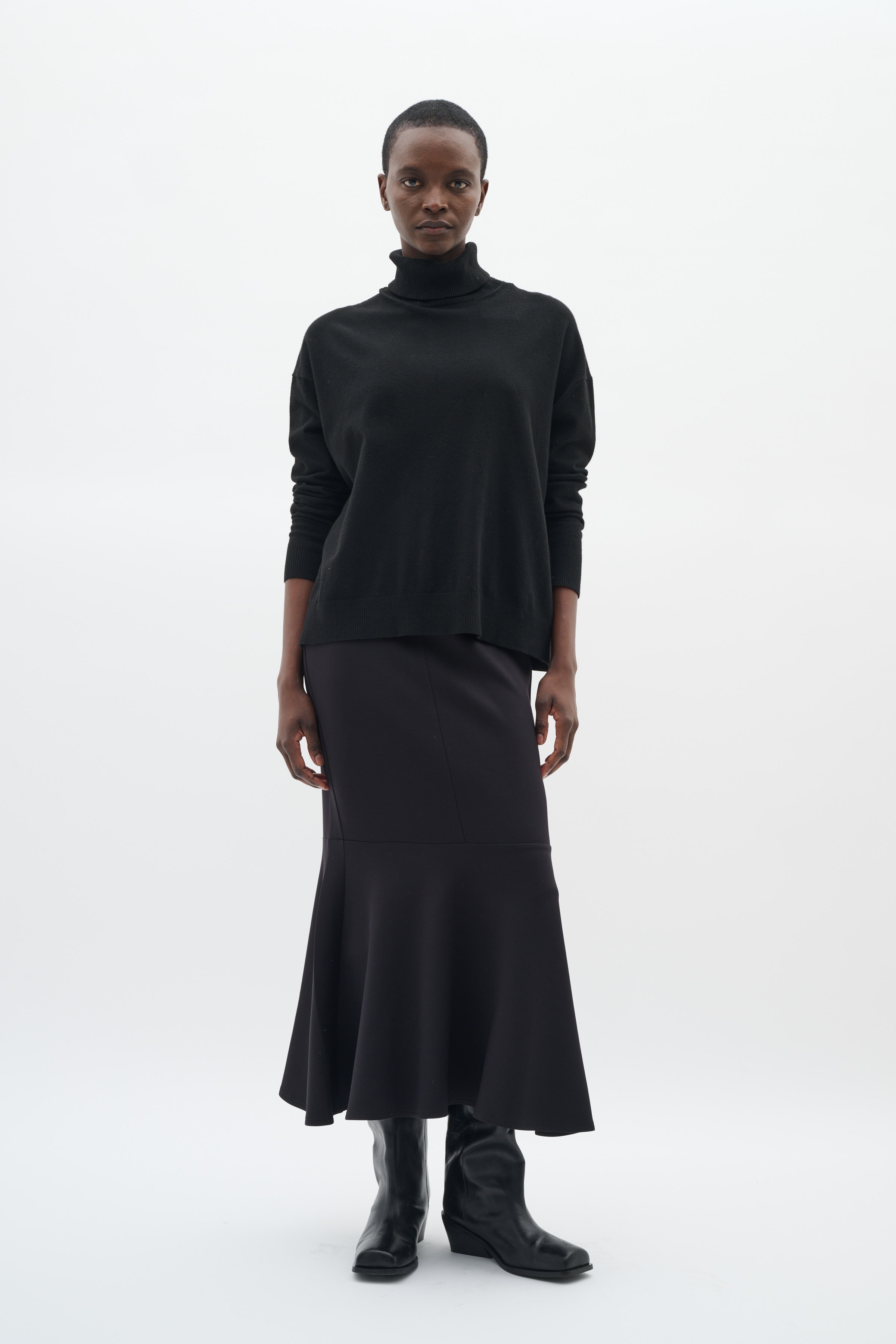 GidaIW Vincent Skjørt LOOKBOOK FRONT 30110947-194008