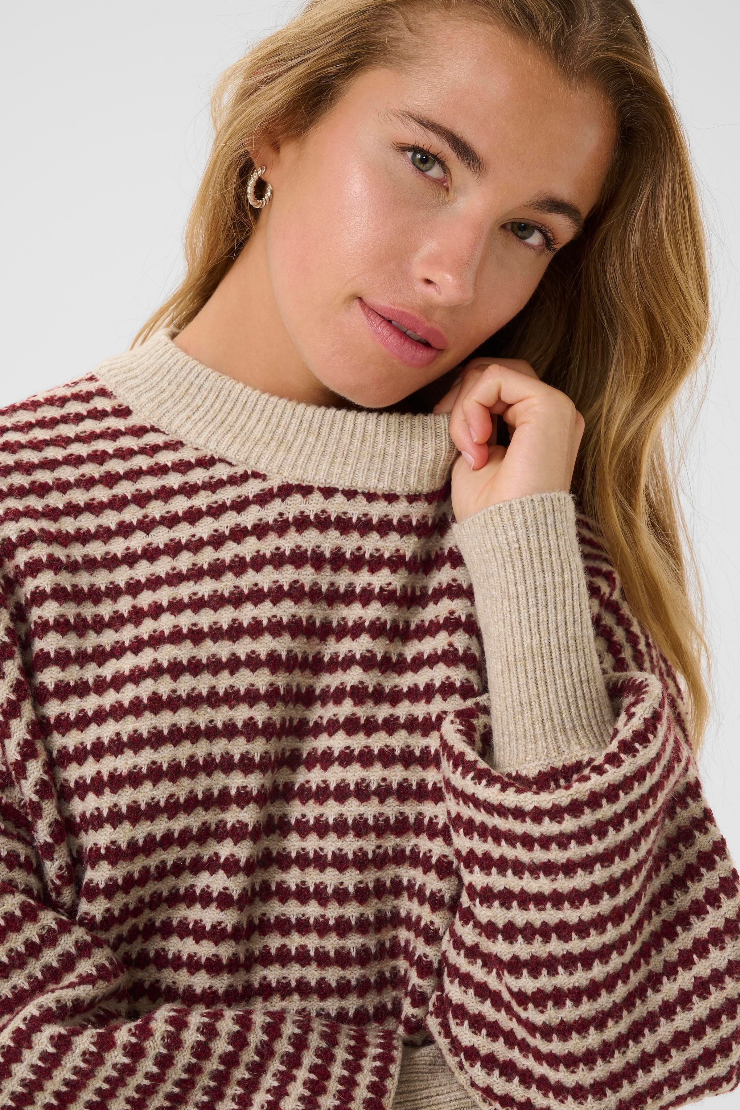 KAellery Pullover LOOKBOOK DETAIL 10509032-108781