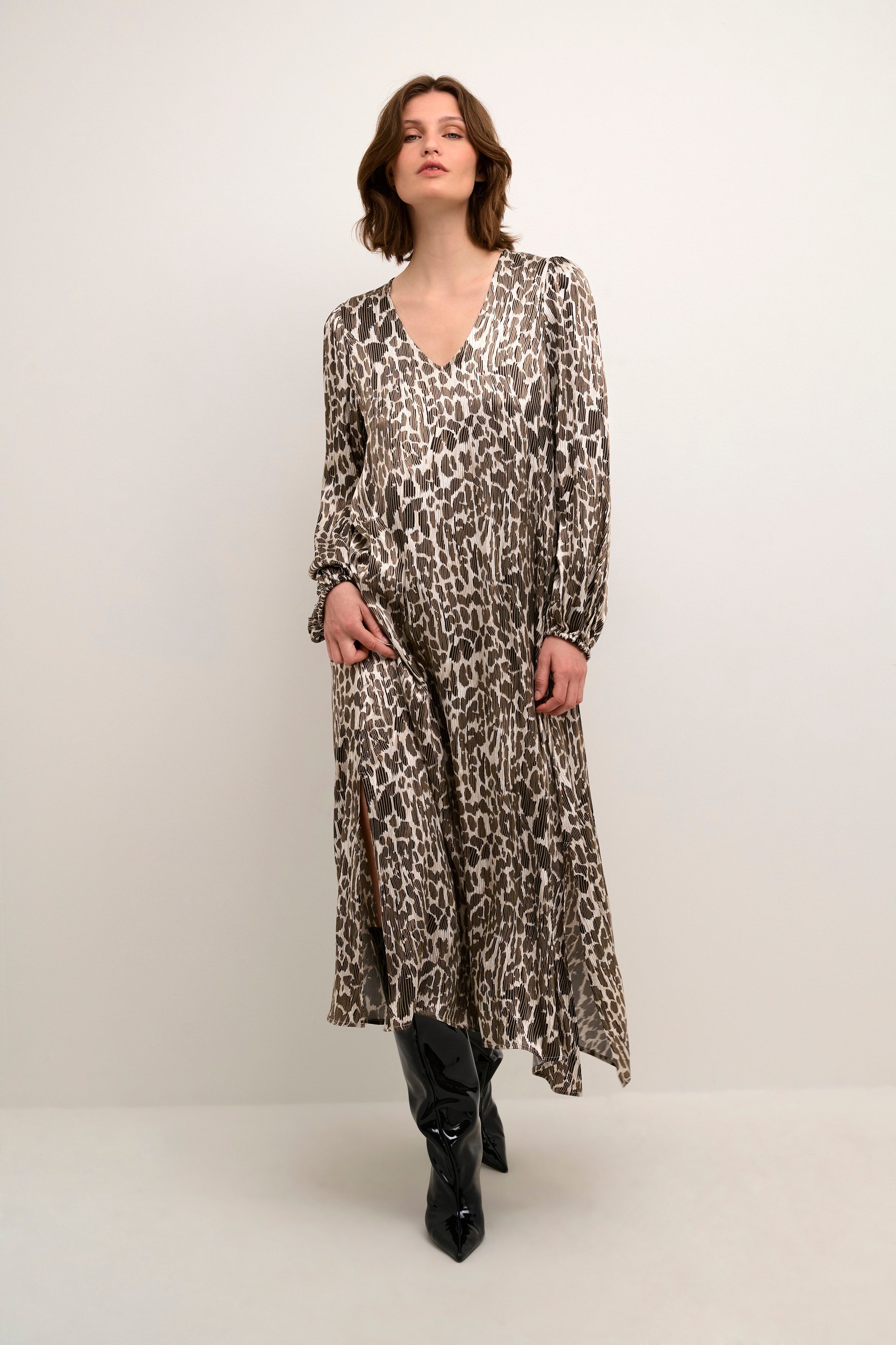 JessKB Kleid LOOKBOOK FRONT 10104412-104627