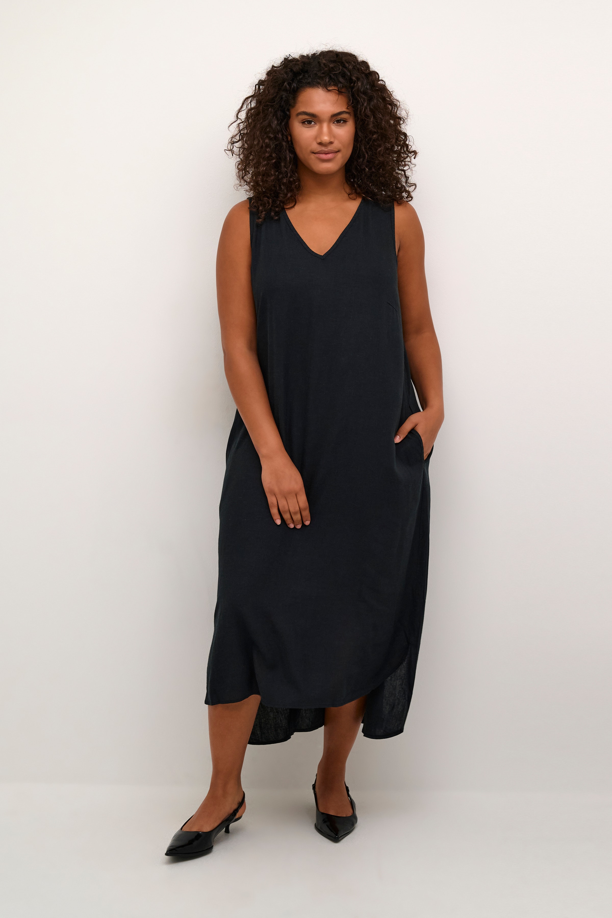 KCmille Robe en lin LOOKBOOK FRONT 10582214-100121