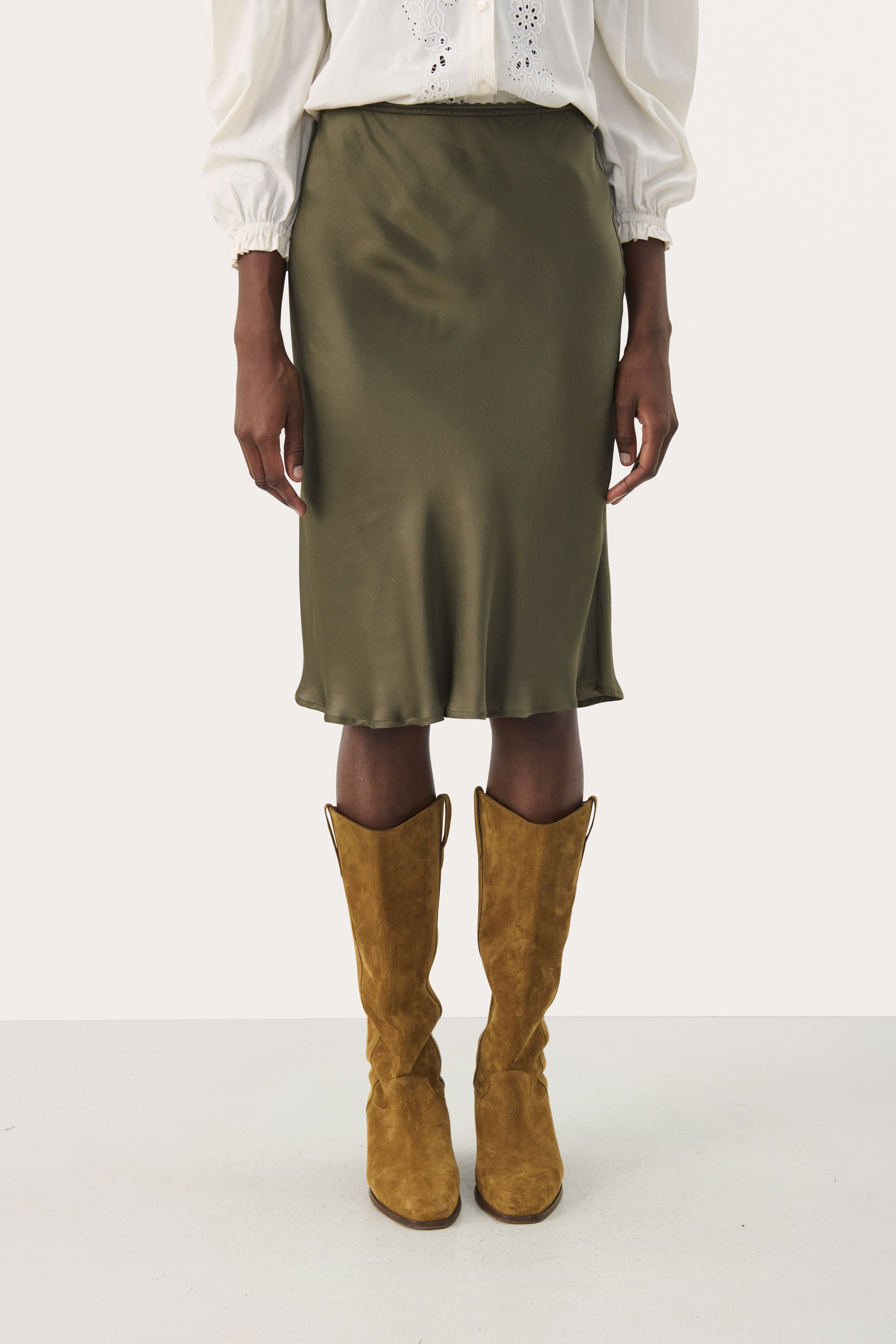 NuniPW Kjol LOOKBOOK FRONT 30309495-190510