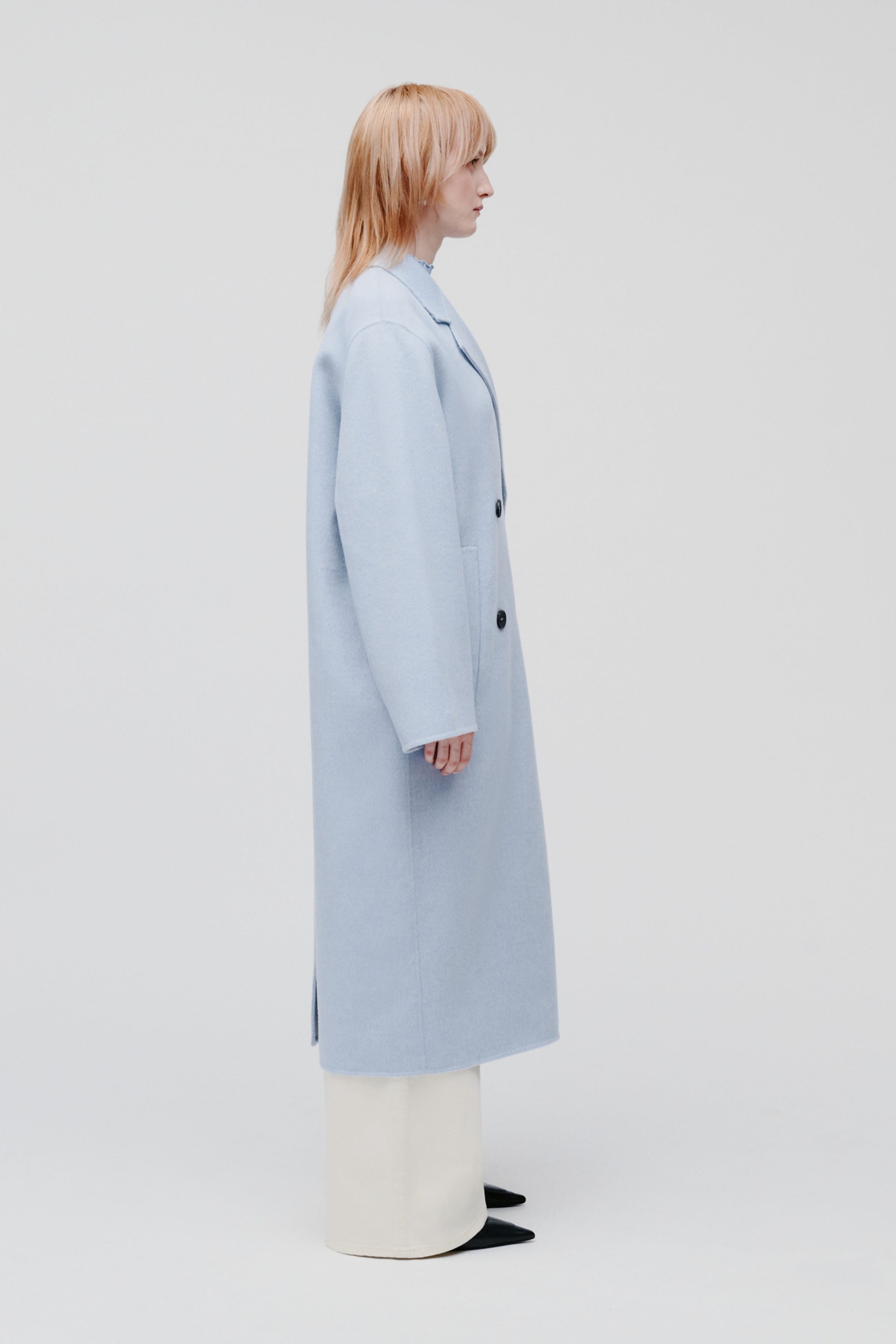 CLARA Coat LOOKBOOK FRONT 30600563-BL833