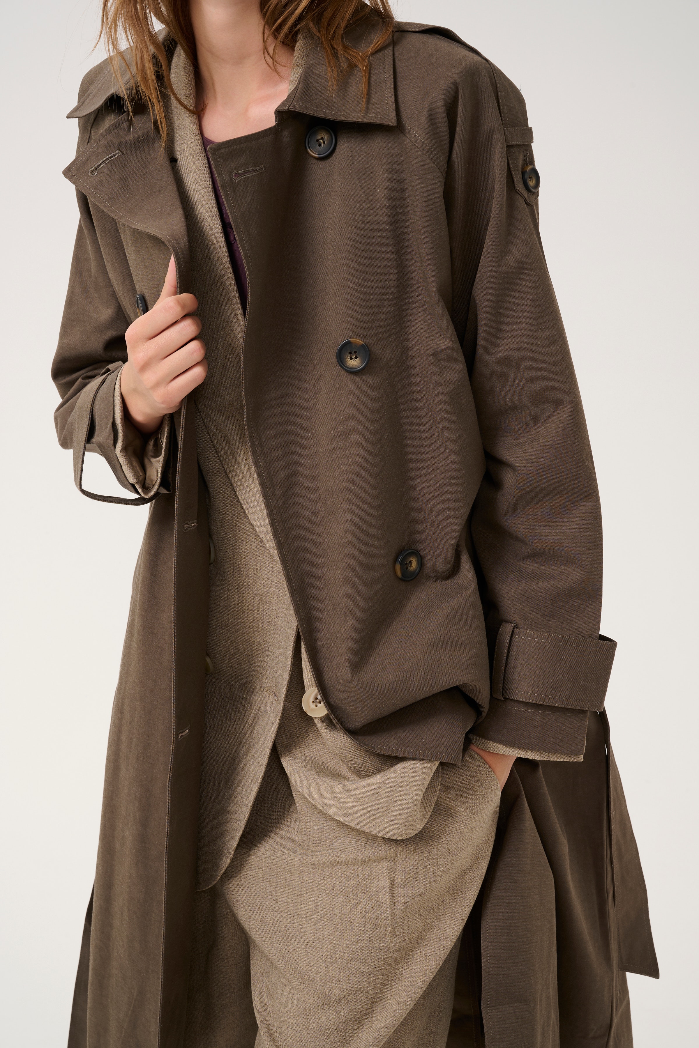 MiraMW Coat LOOKBOOK FRONT 10705026-190810