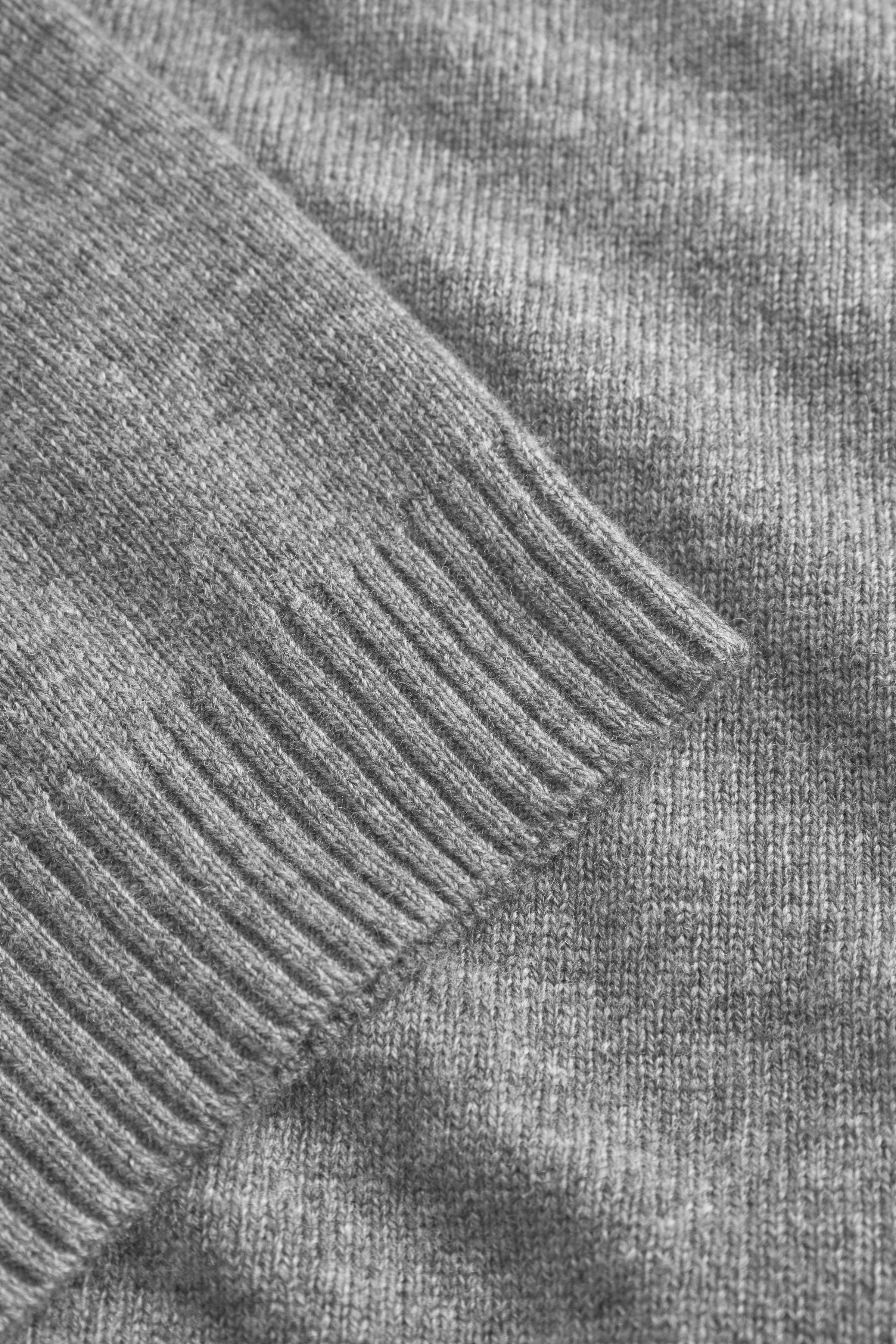 WWTay Lambswool Pullover PACK DETAIL 30251382-303736