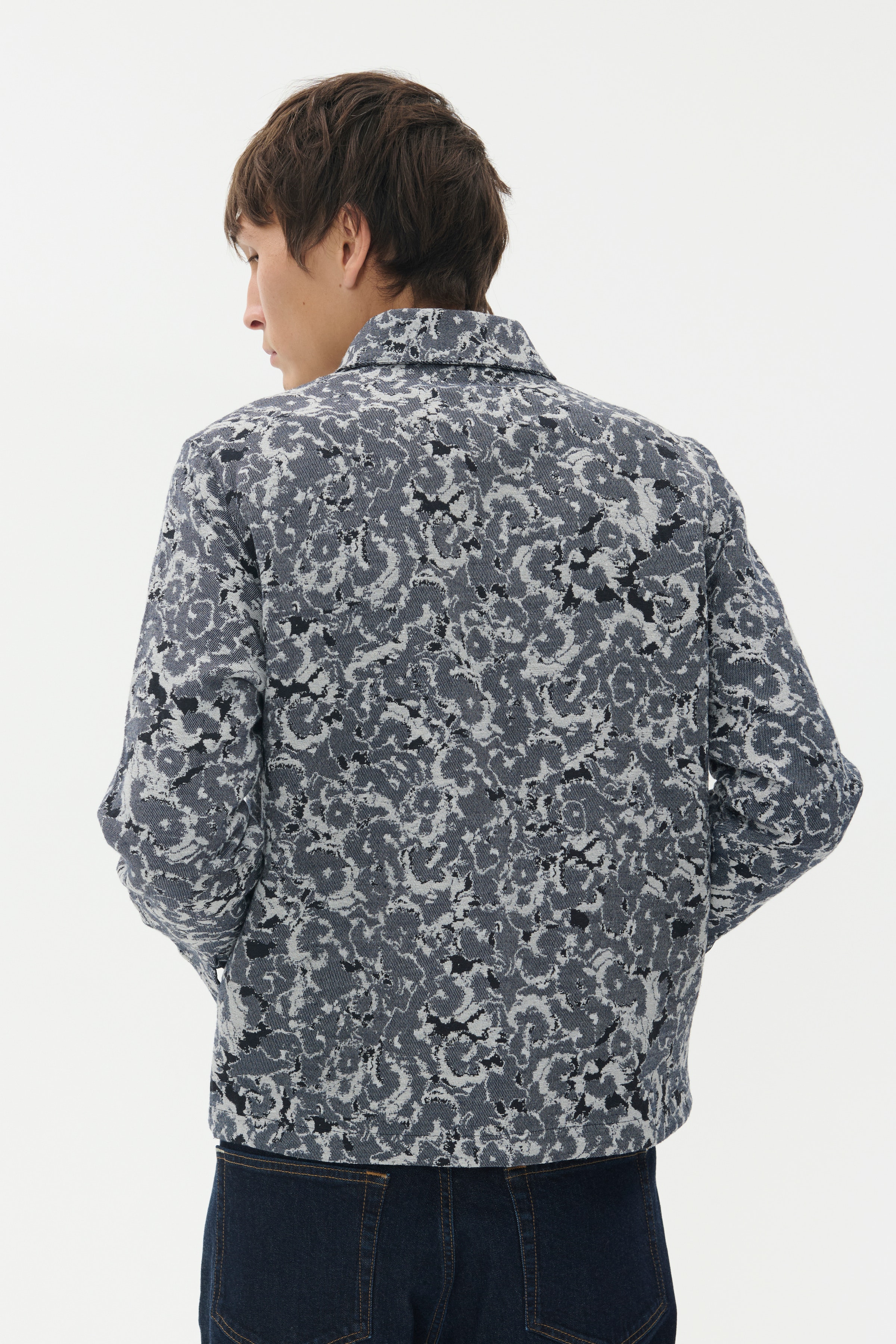 MAbluame Shirt LOOKBOOK BACK 30208598-194011