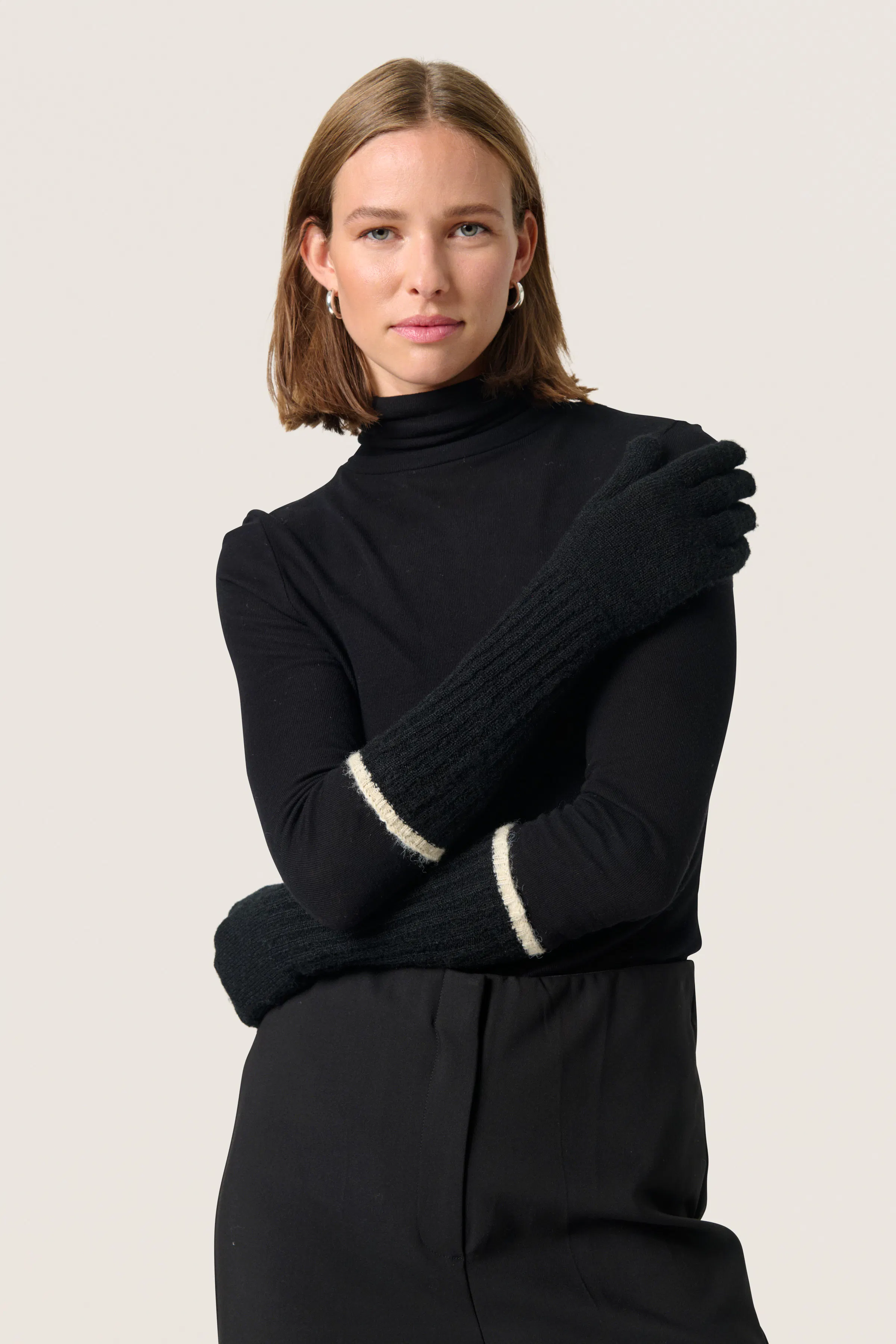 SLEvilla Gloves PACK FRONT 30408335-194008