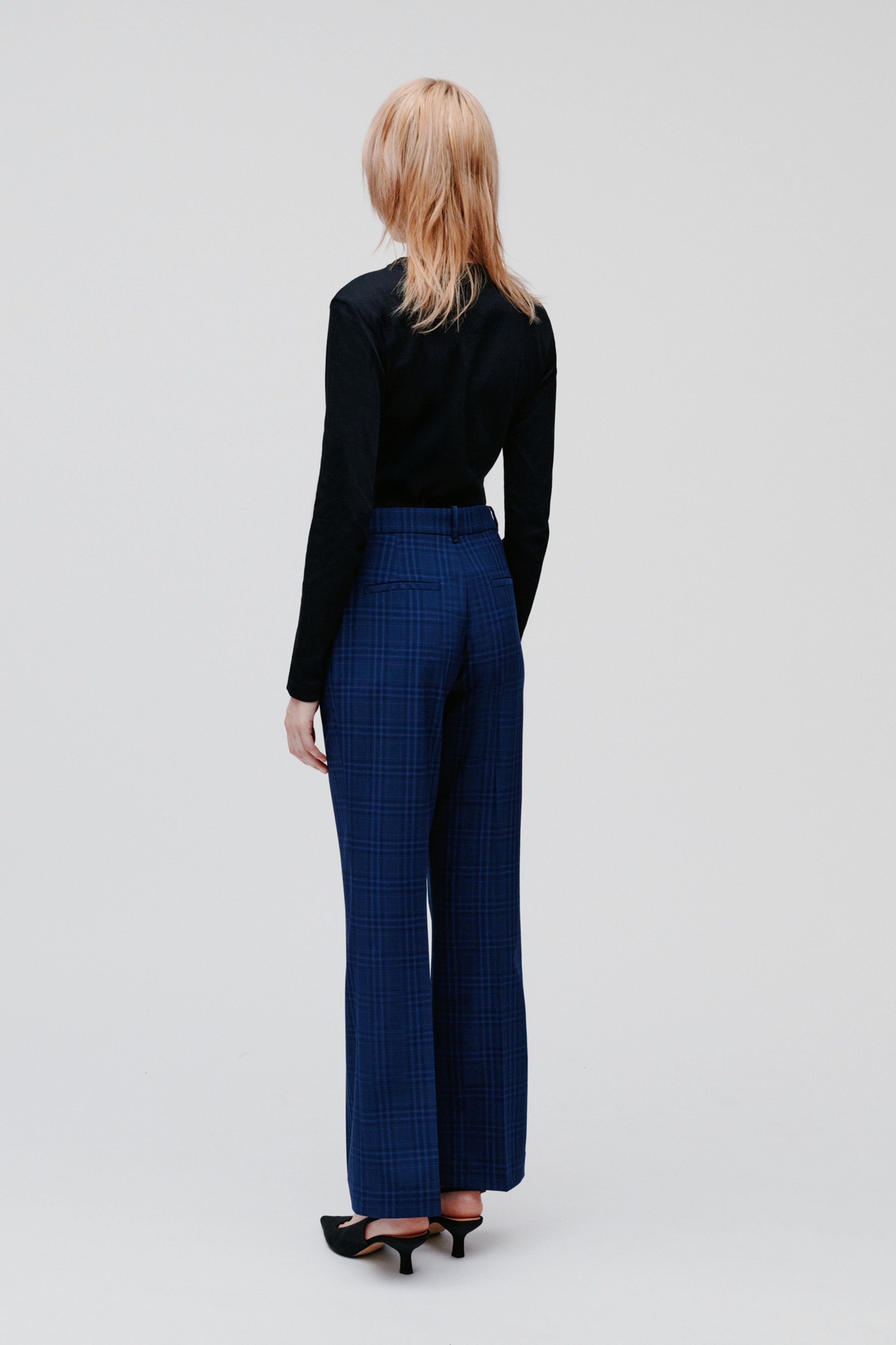 POLINA Trousers LOOKBOOK BACK 30600731-MC2157