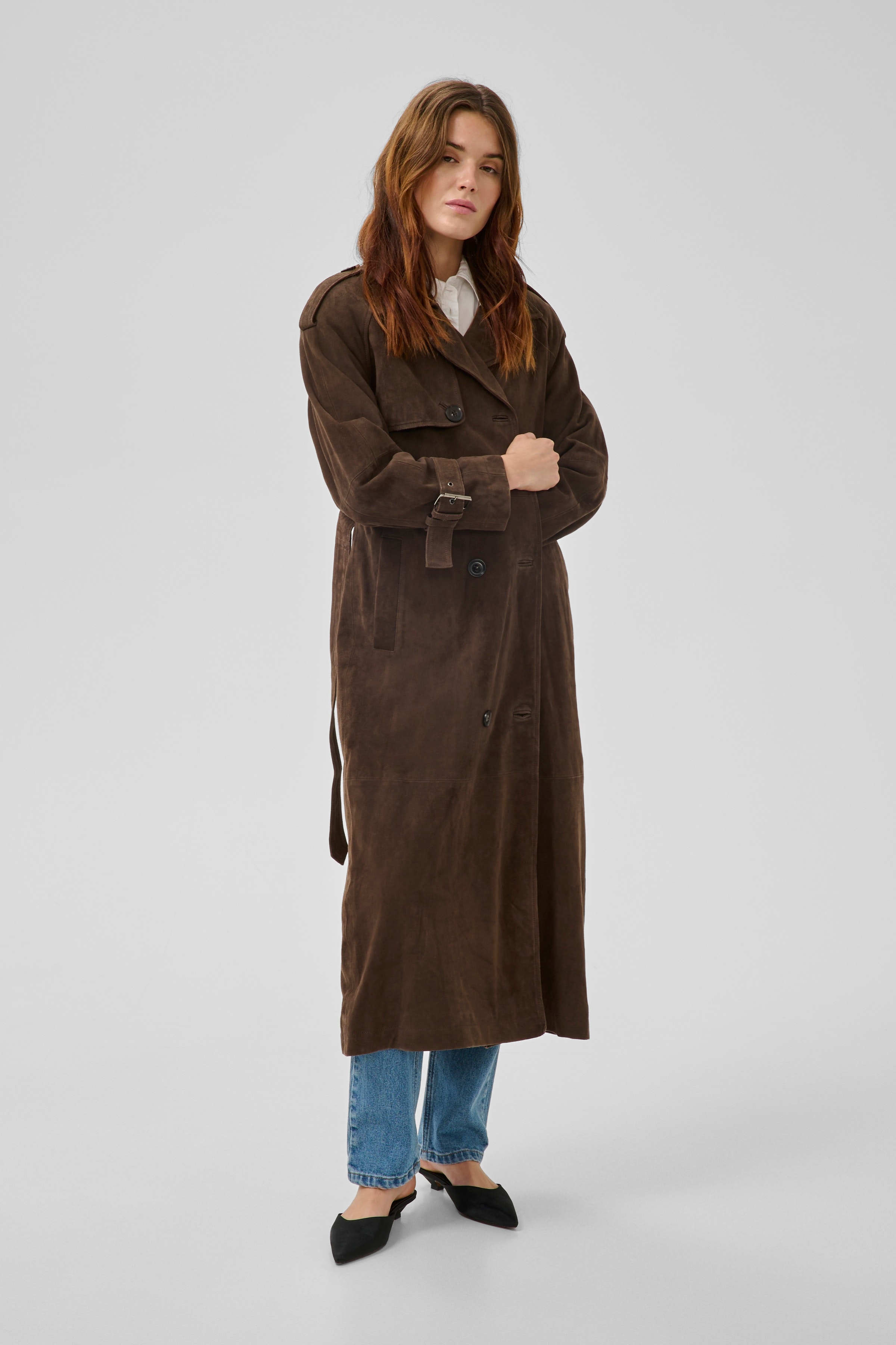 TaraMW Suede Trenchcoat LOOKBOOK FRONT 10704830-190840