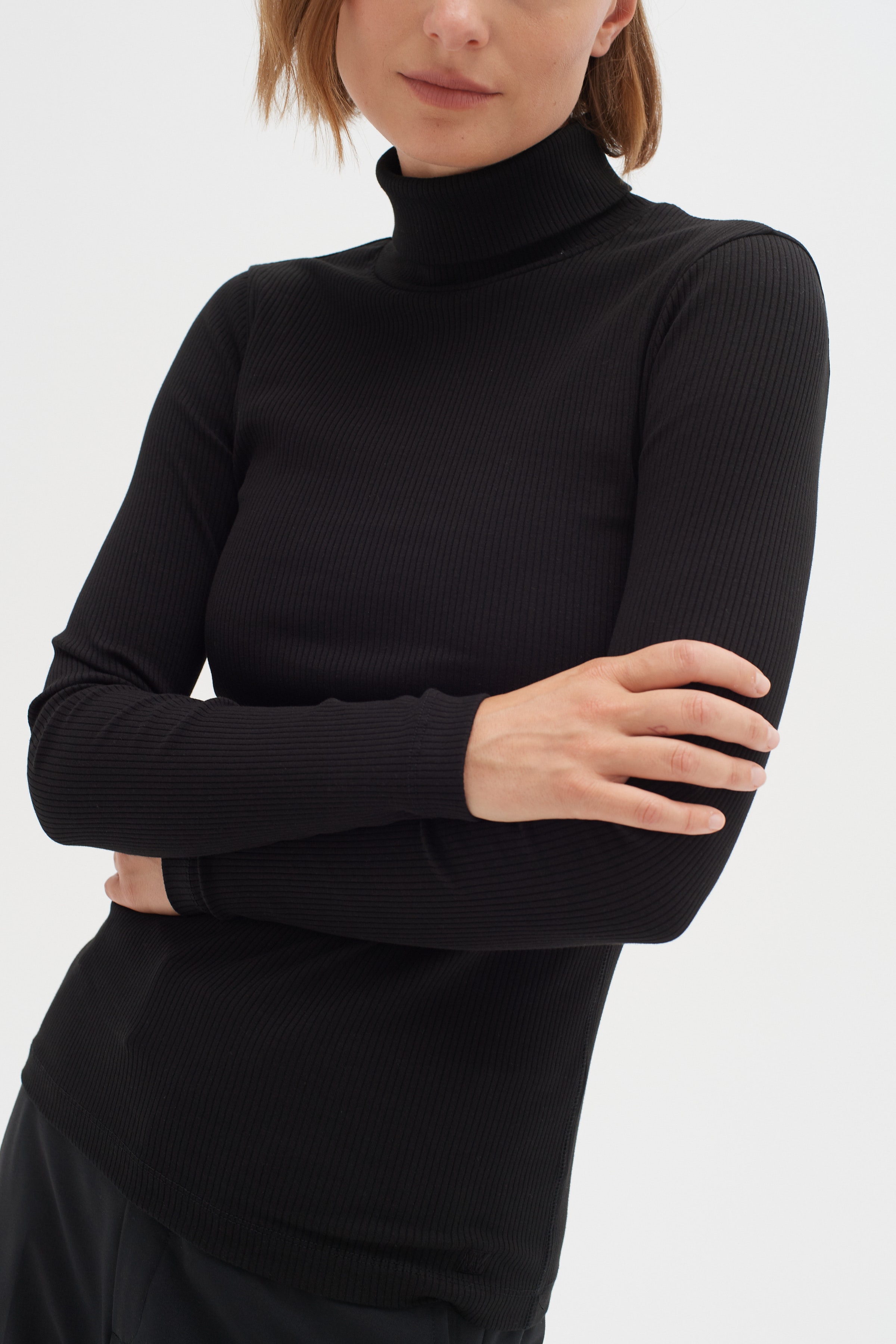 DAGNAIW turtleneck Long sleeved T-shirt LOOKBOOK FRONT 30108789-194008