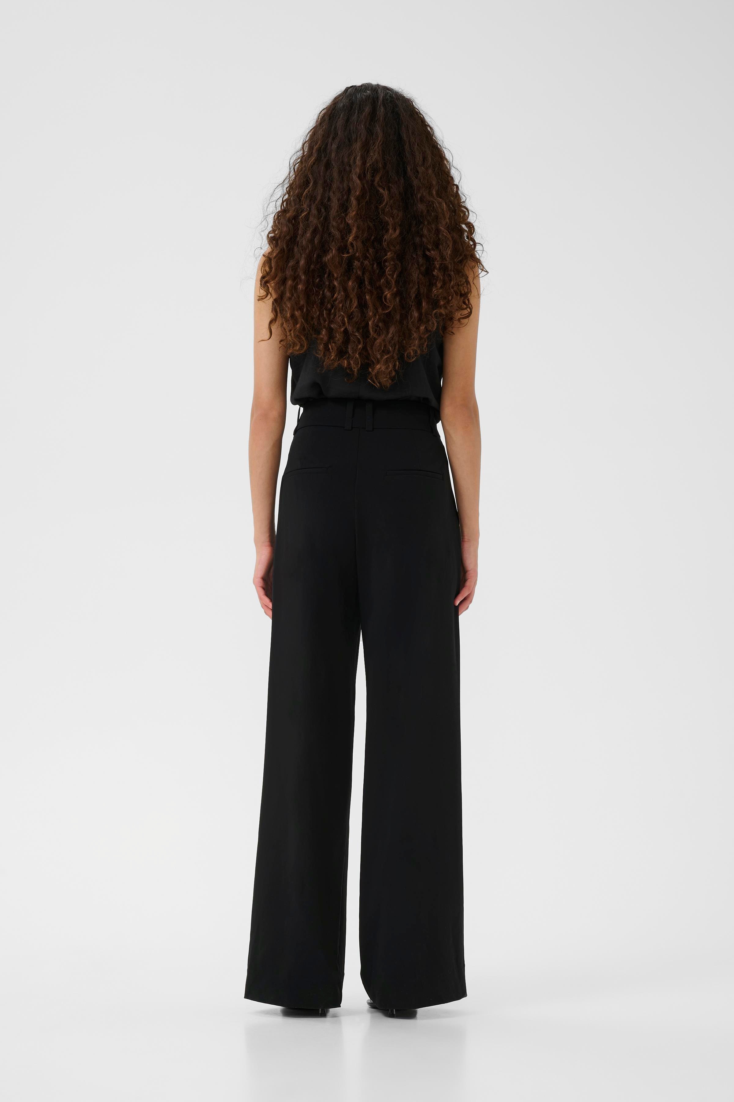 AdianIW Hose LOOKBOOK FRONT 30107826-194008