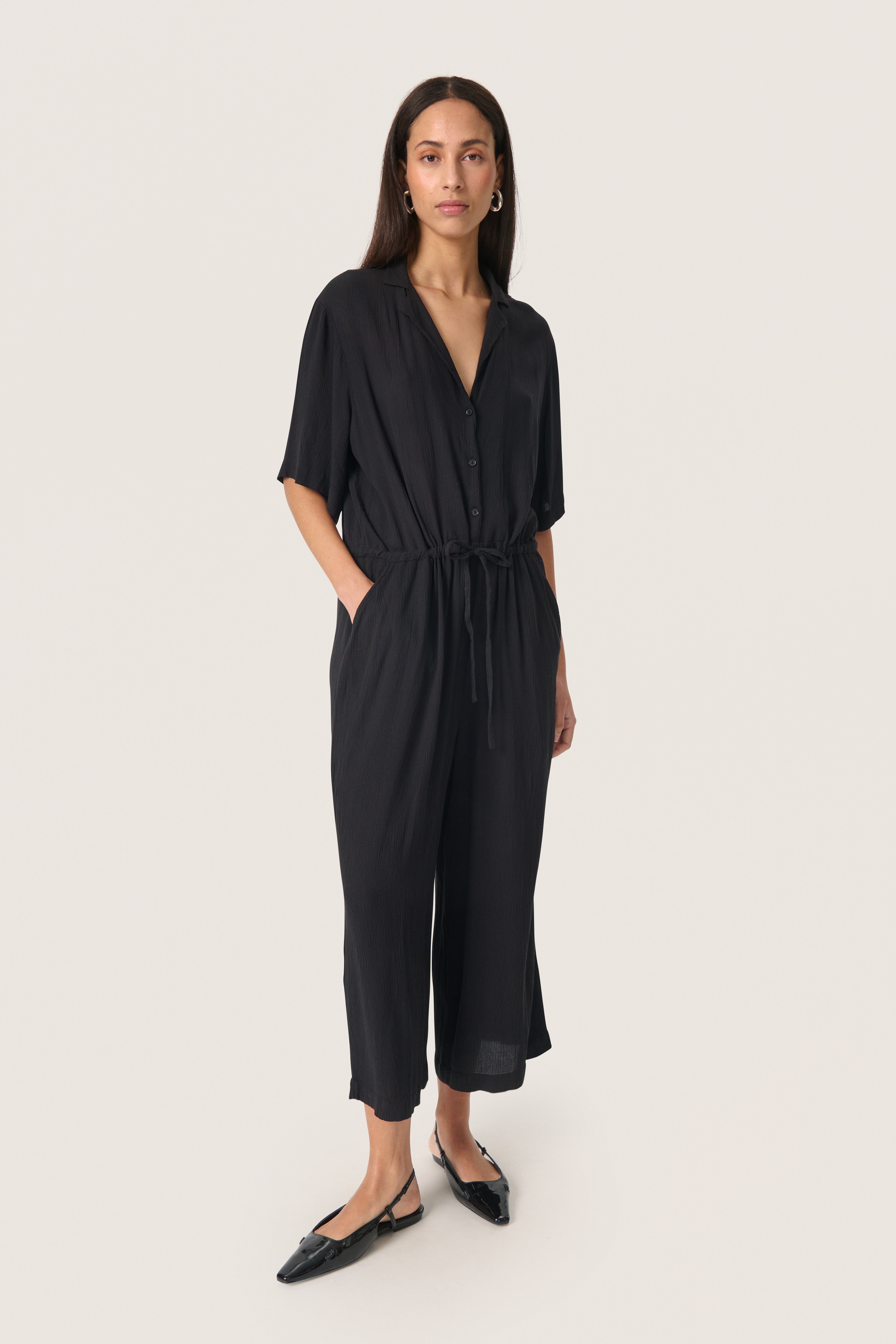 SLElonor Jumpsuit LOOKBOOK FRONT 30408205-194008
