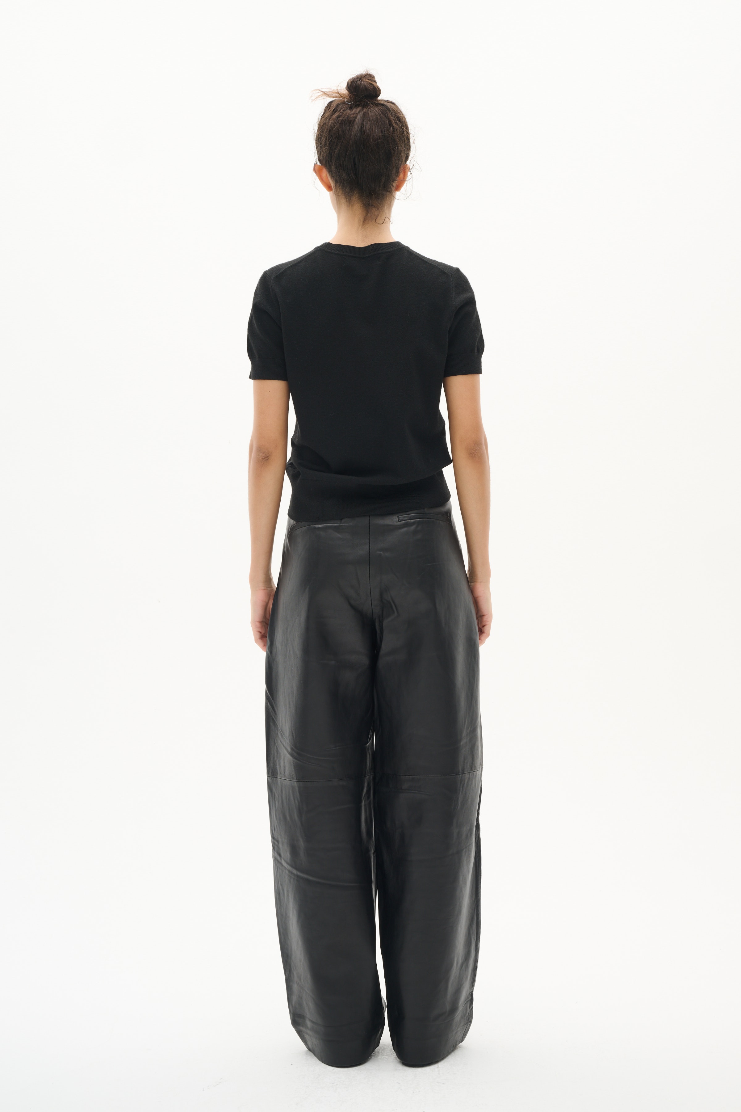 UriyaIW Trousers LOOKBOOK FRONT 30110067-194008