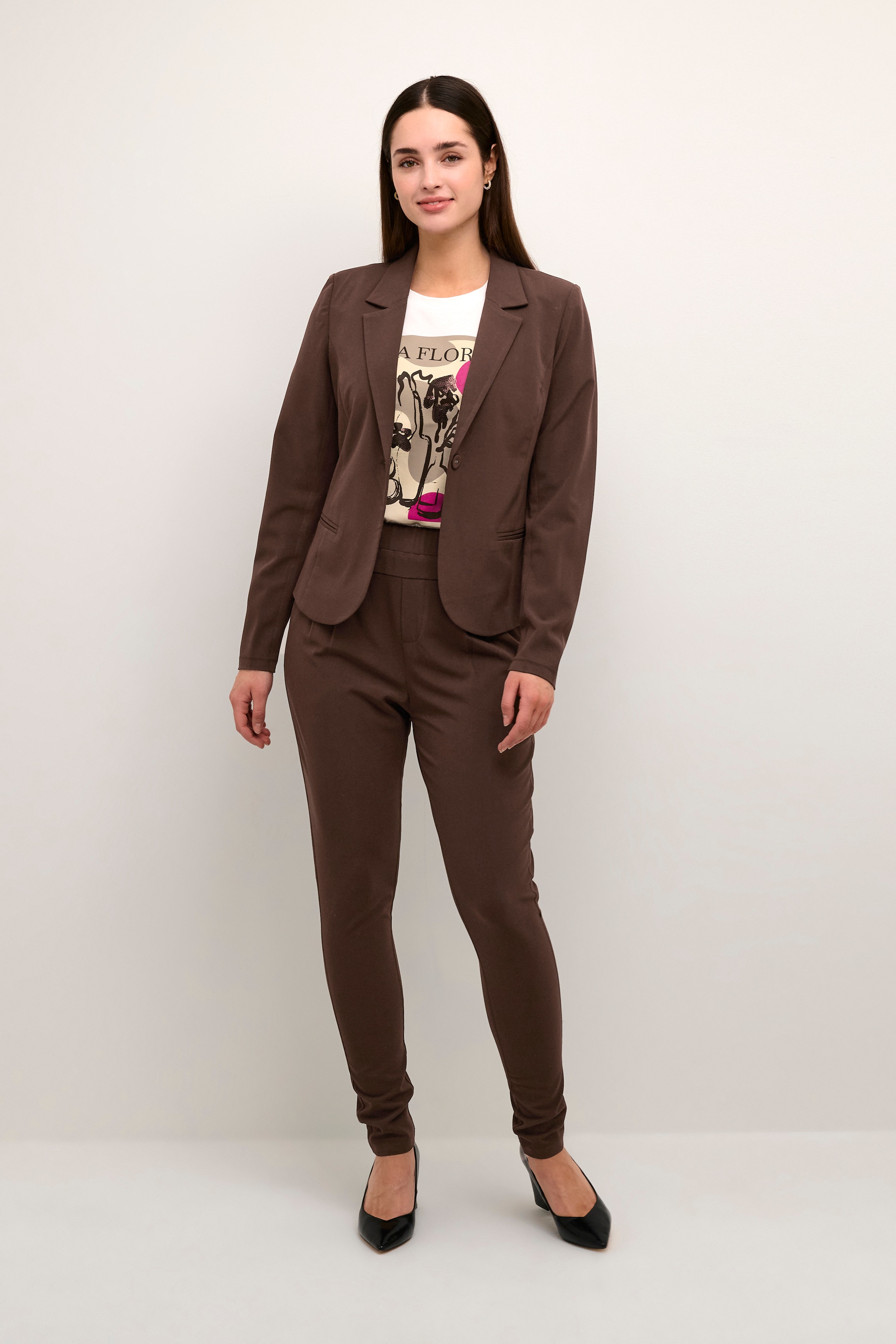 Jillian Blazer LOOKBOOK FRONT 10550160-191016