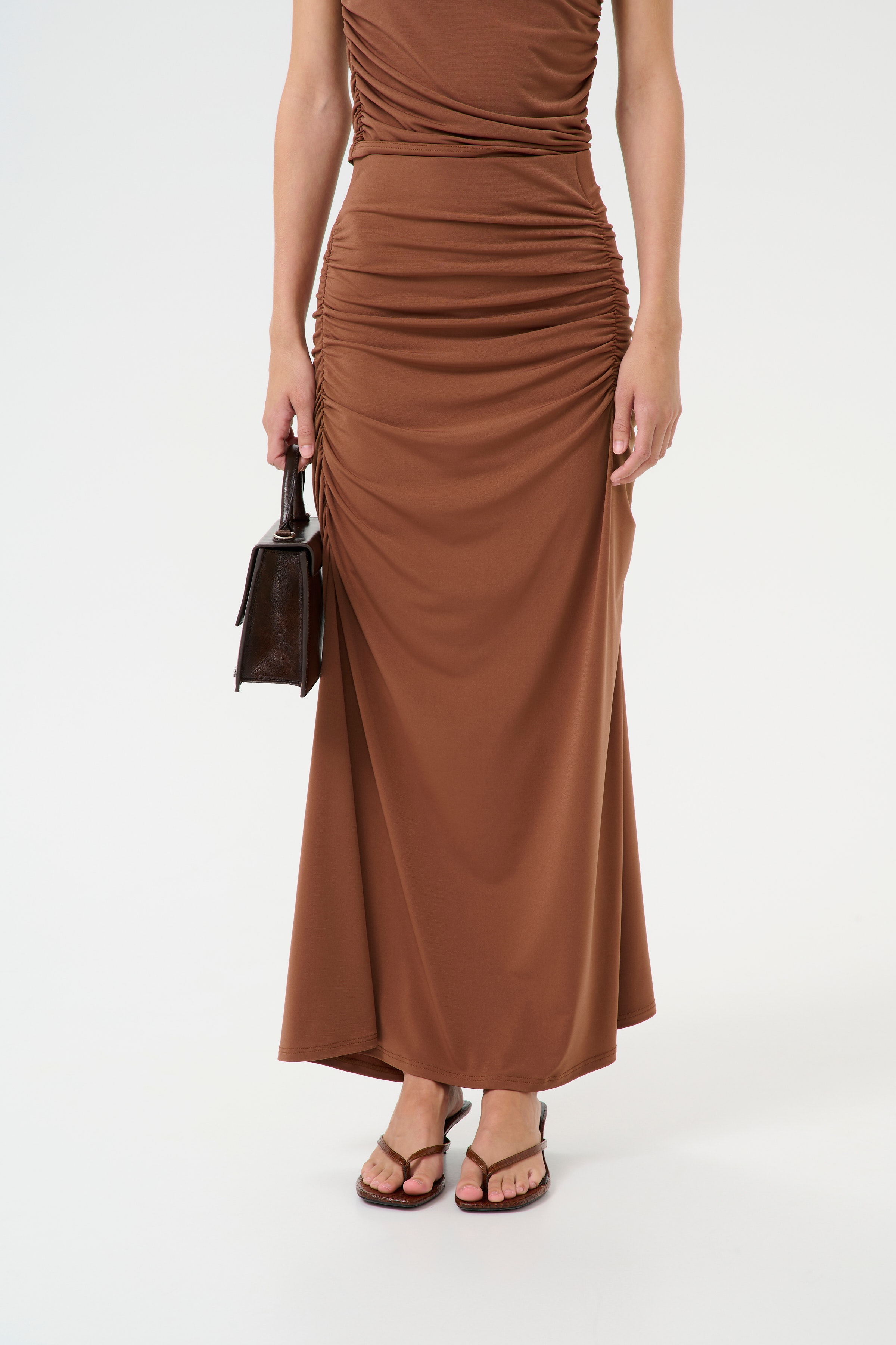 GZmaily Kjol LOOKBOOK FRONT 10910314-191227