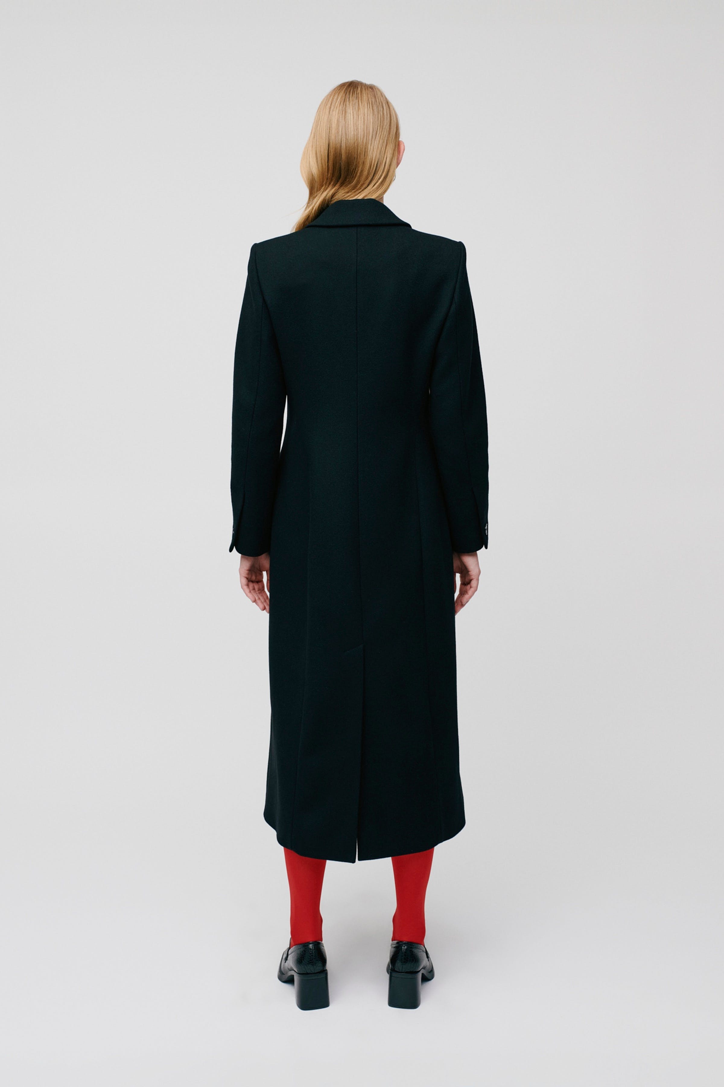 CYNTHIA Coat LOOKBOOK BACK 30600181-BK999