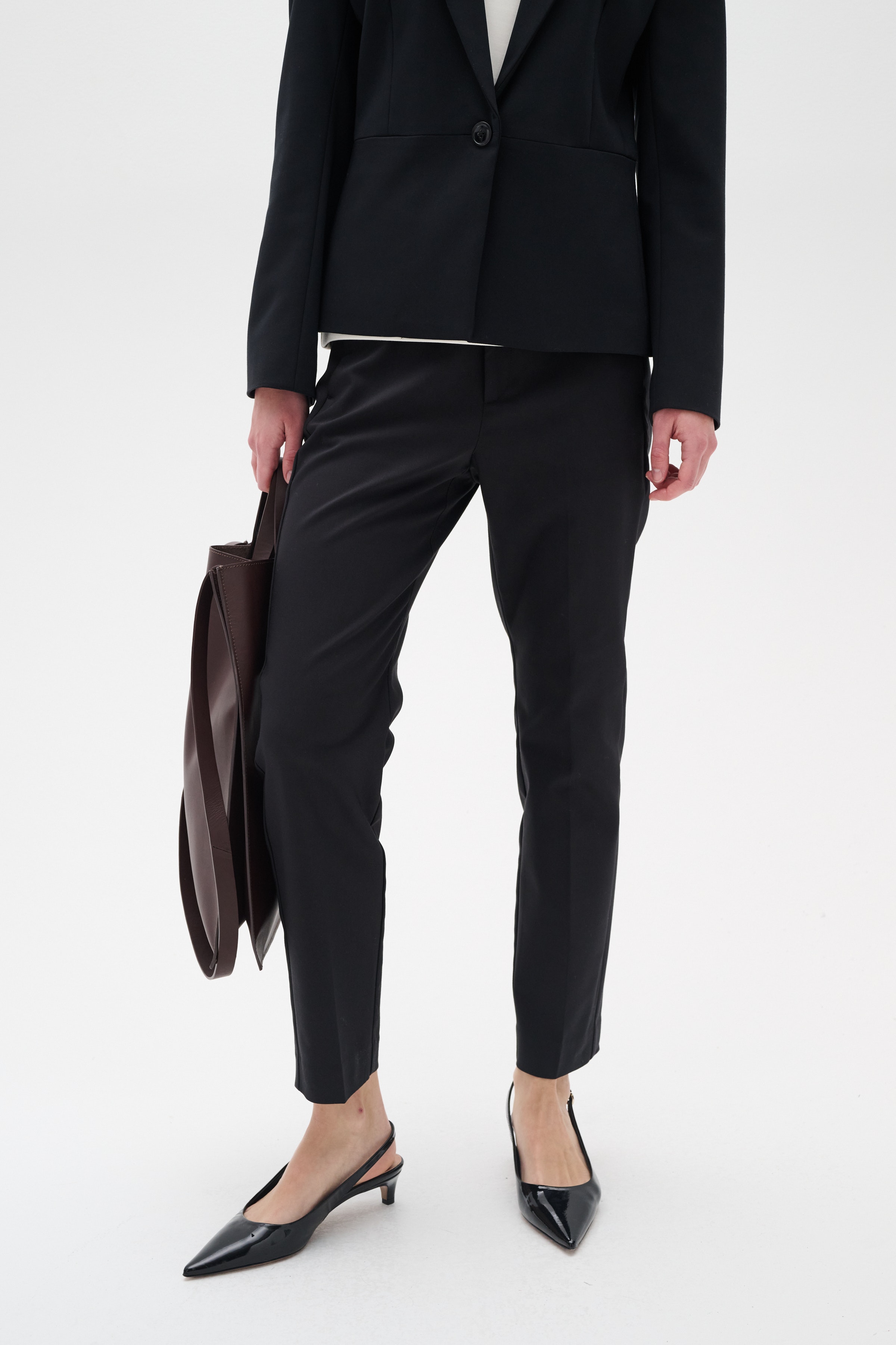 ZellaIW Trousers LOOKBOOK FRONT 30105579-194008