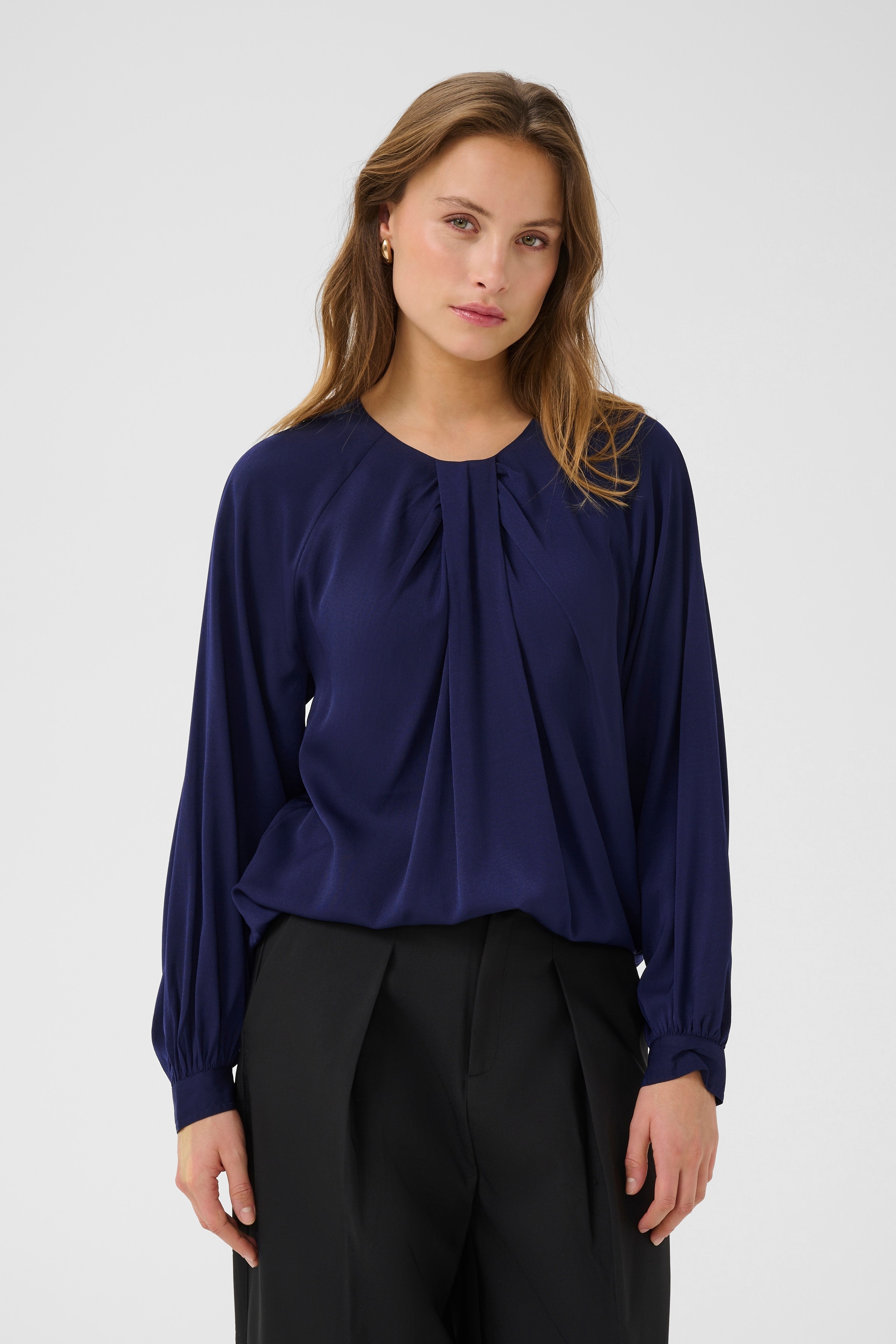 BlixieIW Blus LOOKBOOK FRONT 30110510-193932