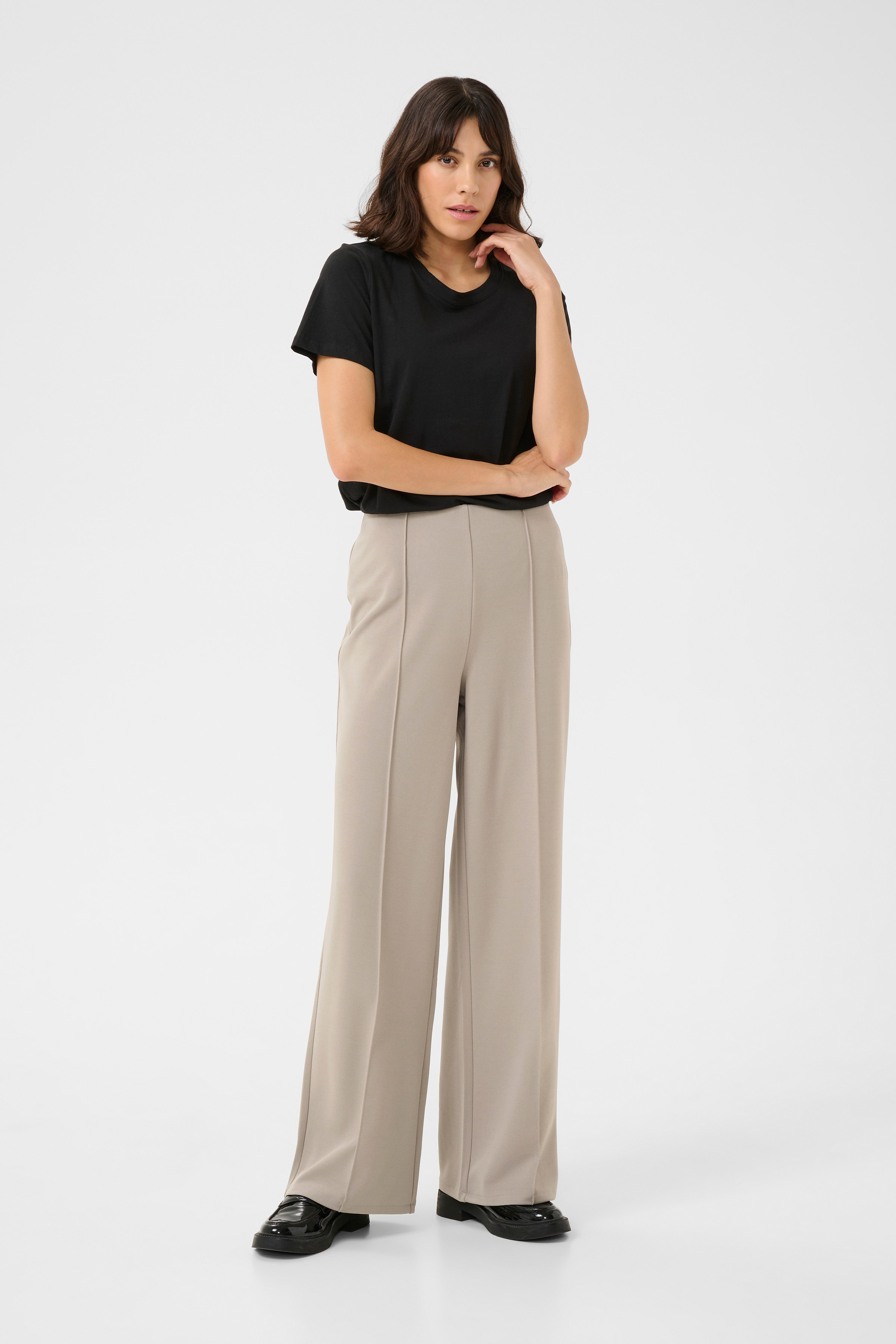 KAthea Trousers LOOKBOOK FRONT 10510234-170205