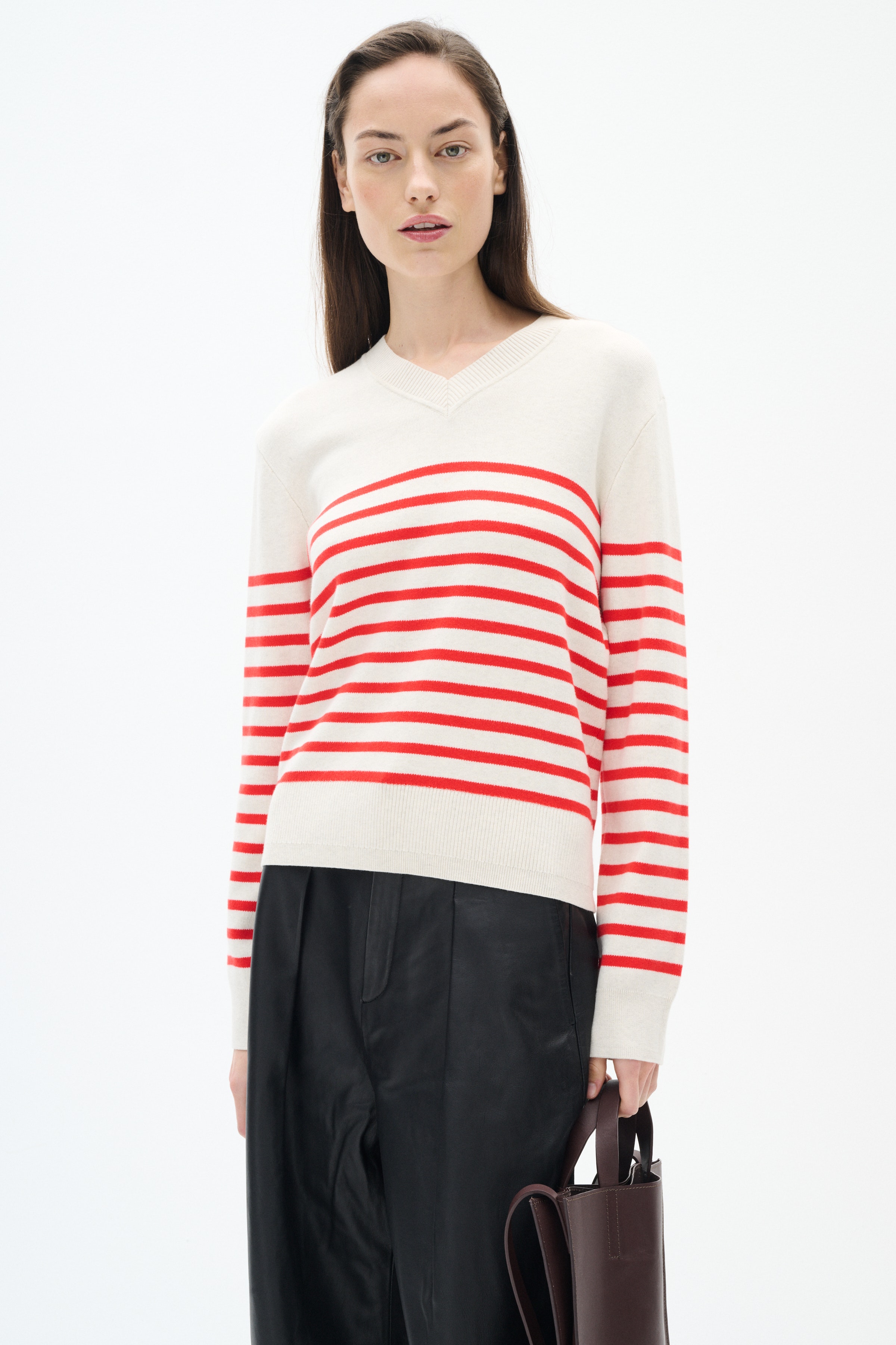 WallisIW Pullover LOOKBOOK FRONT 30110297-300008