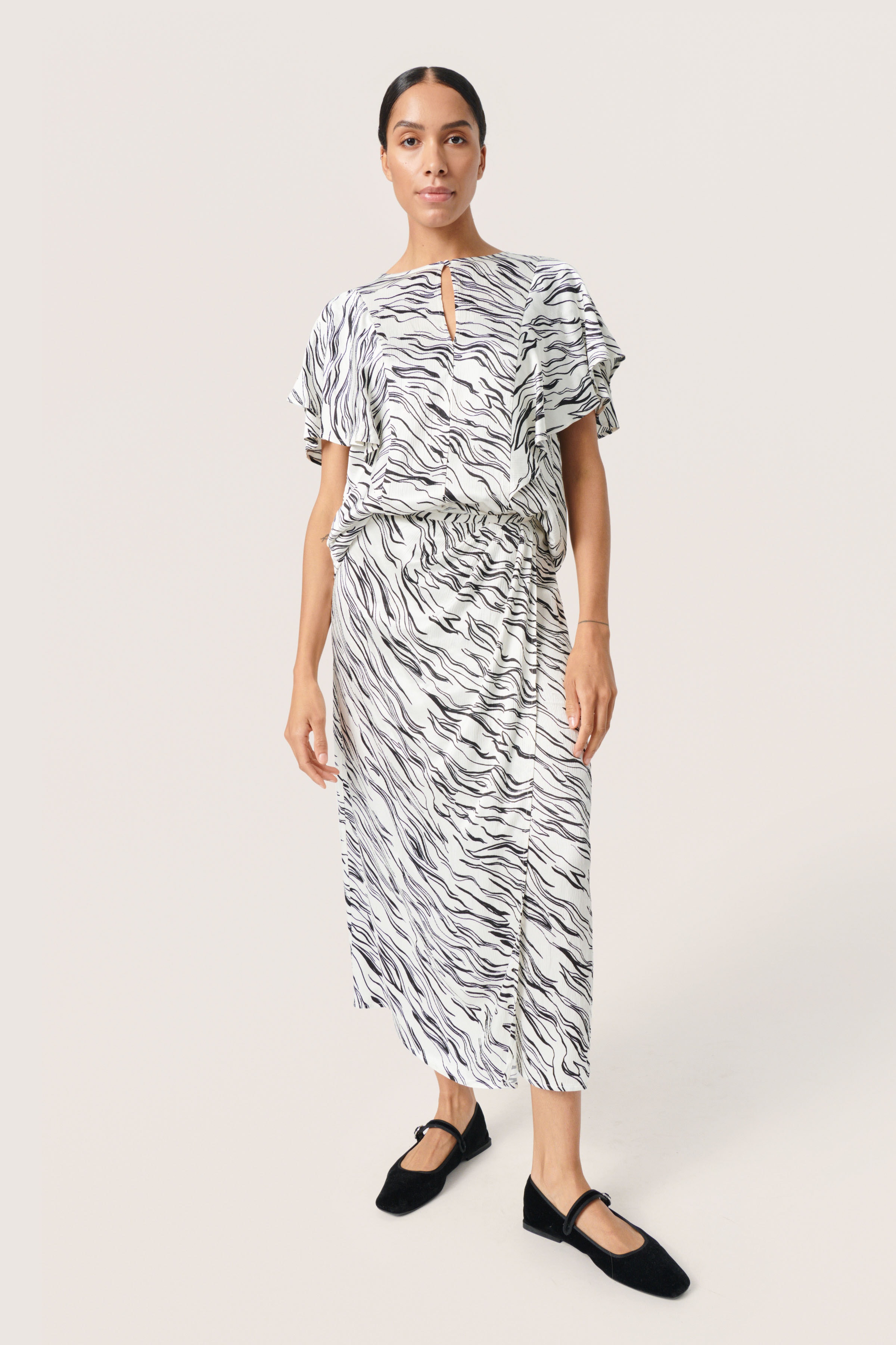 SLVinka Rock LOOKBOOK FRONT 30407388-302705