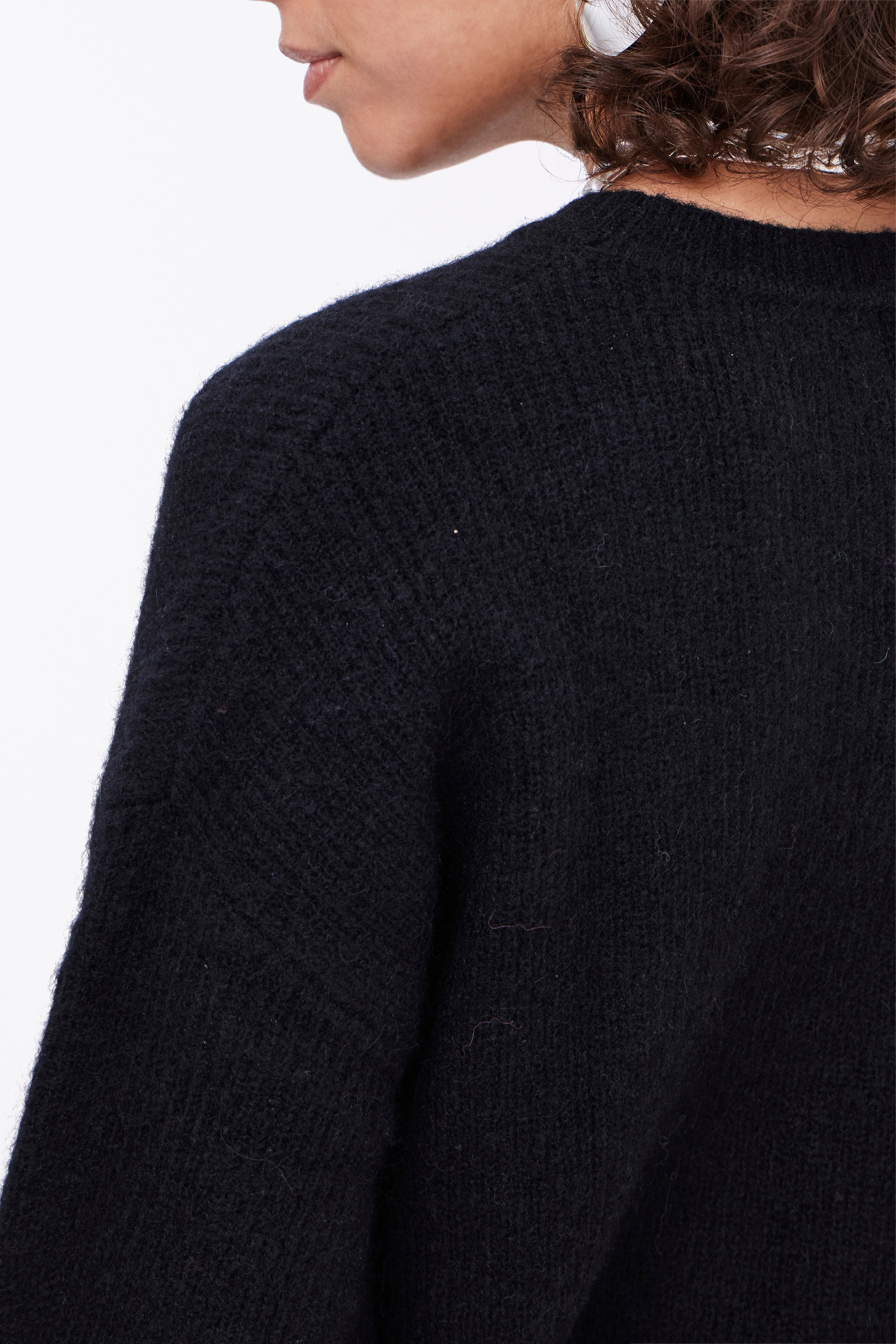 O. STACY KNIT WEAR LOOKBOOK DETAIL 50400060-193911