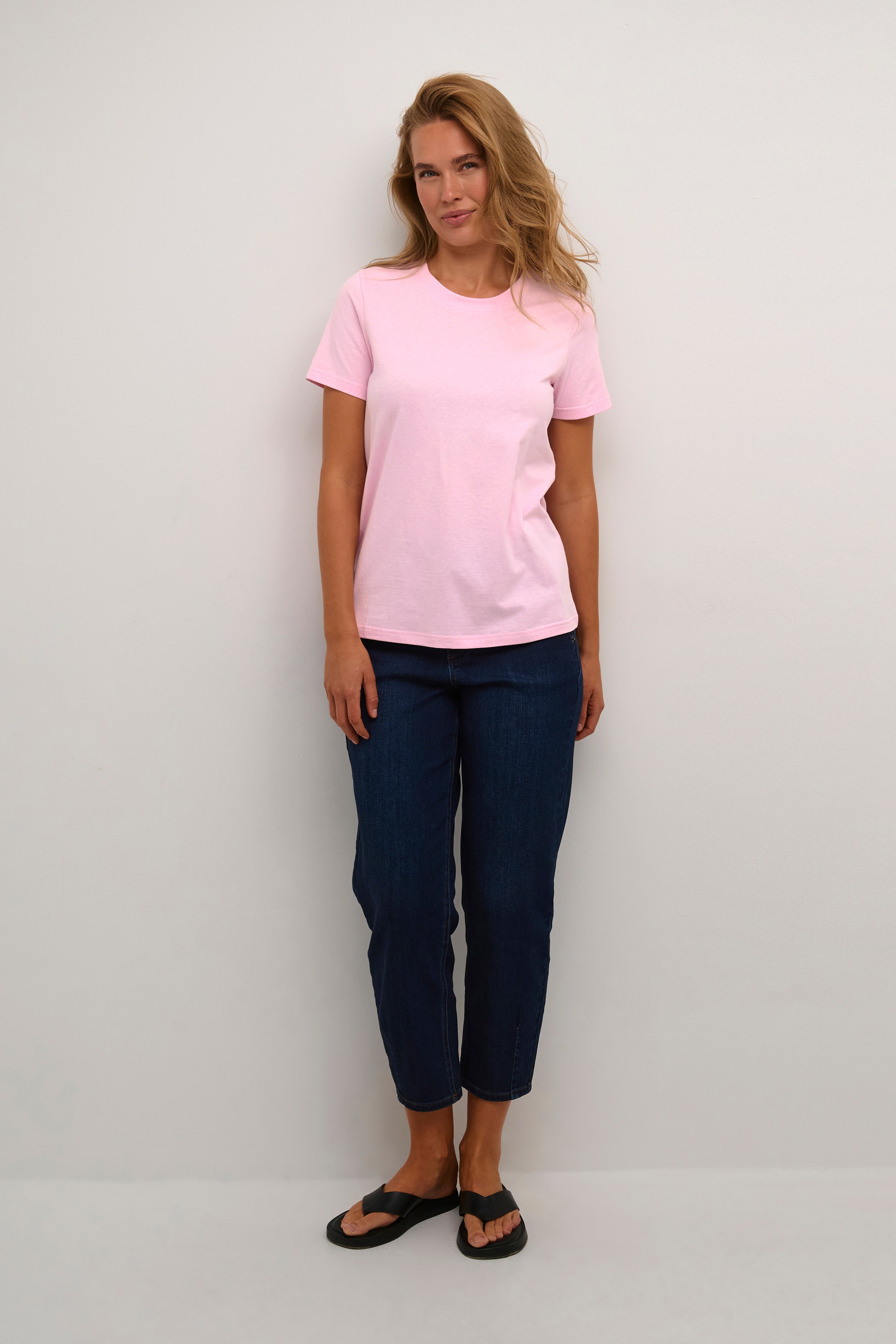 KAmarin T-shirt LOOKBOOK FRONT 10506137-132805