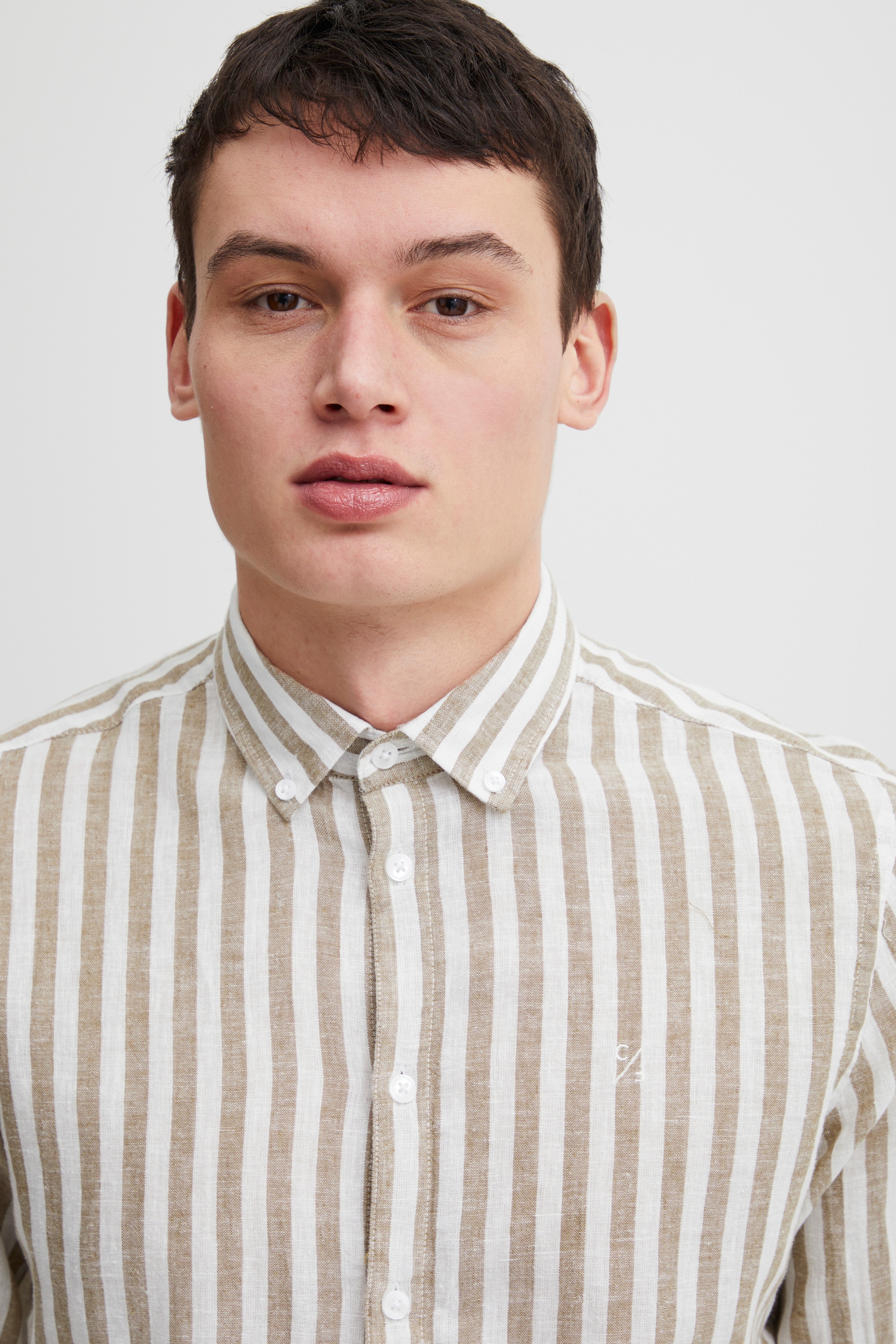 CFAnton Shirt LOOKBOOK DETAIL 20504579-181022