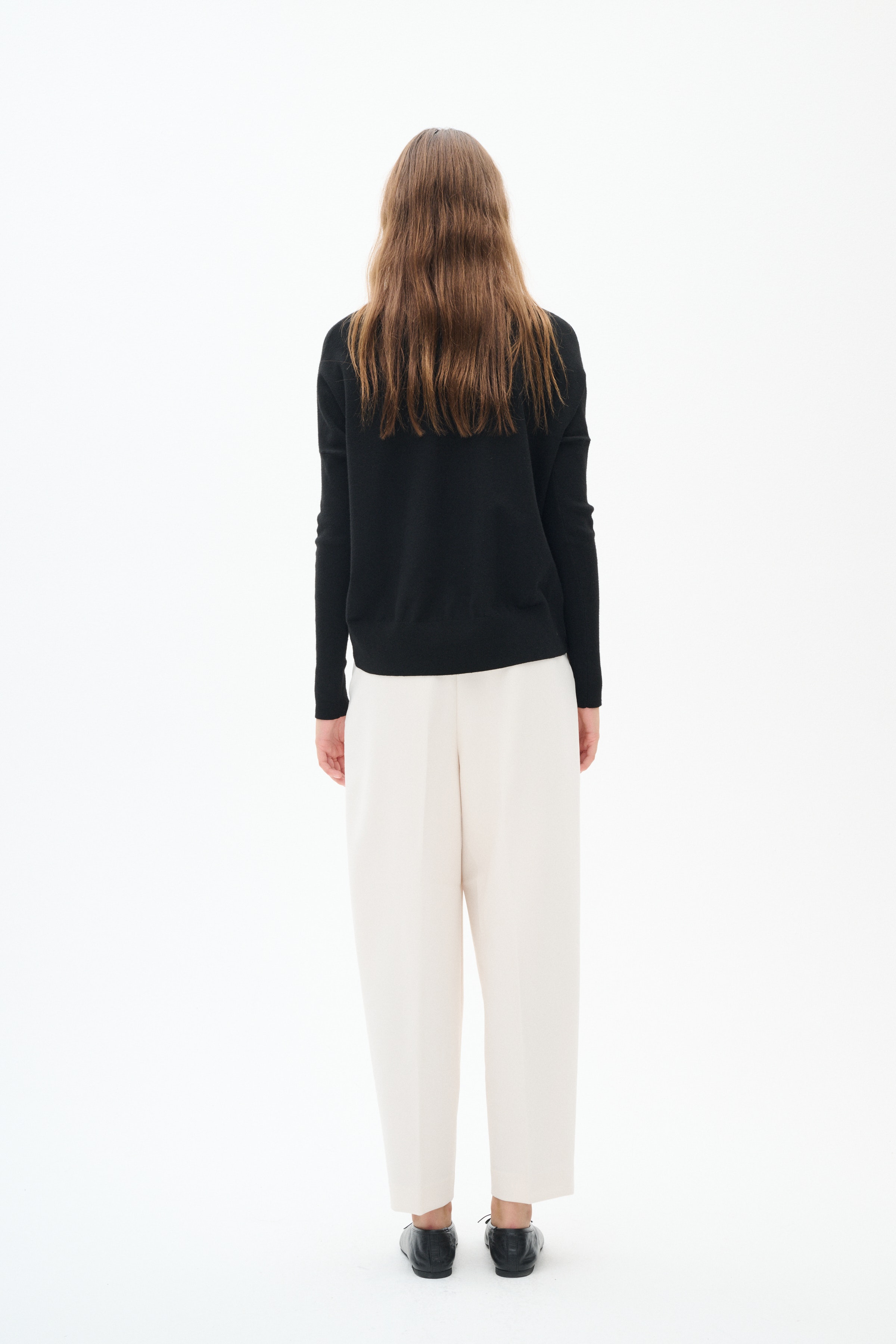 ZomaIW Barrel Trousers LOOKBOOK FRONT 30109215-120601