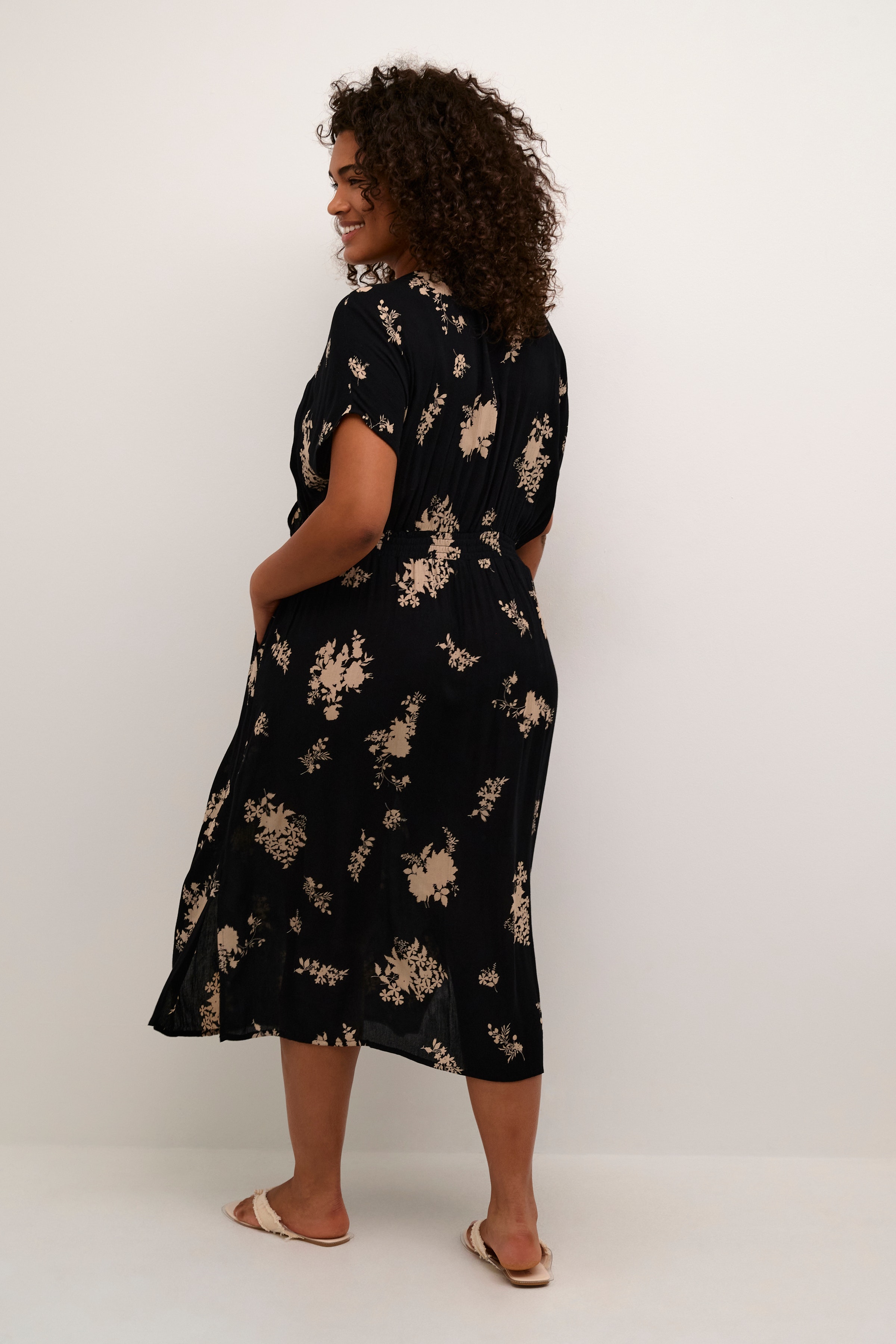 KCjenna Jurk LOOKBOOK BACK 10582528-106367