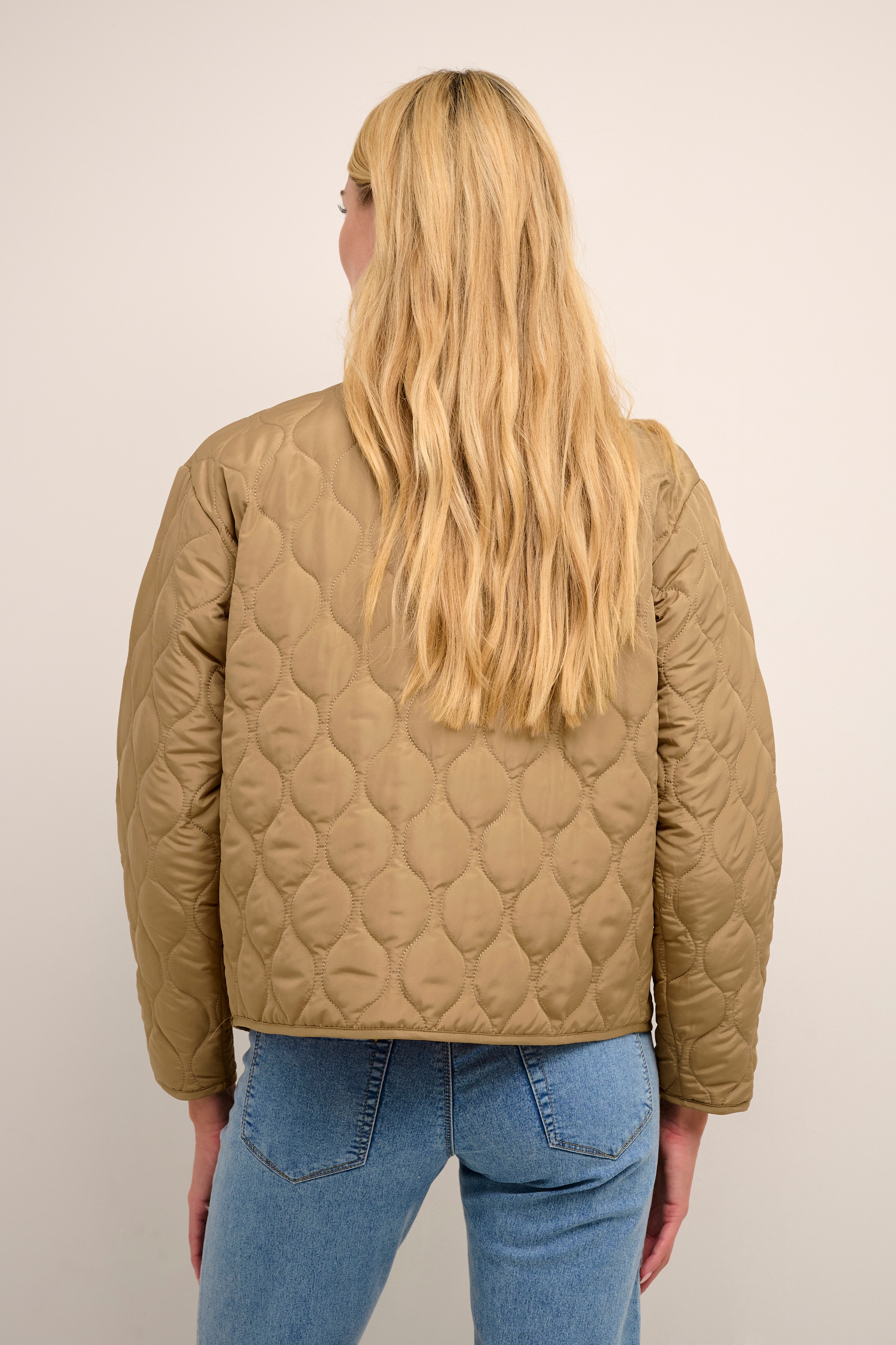 KAsija Mantel LOOKBOOK BACK 10507298-171115