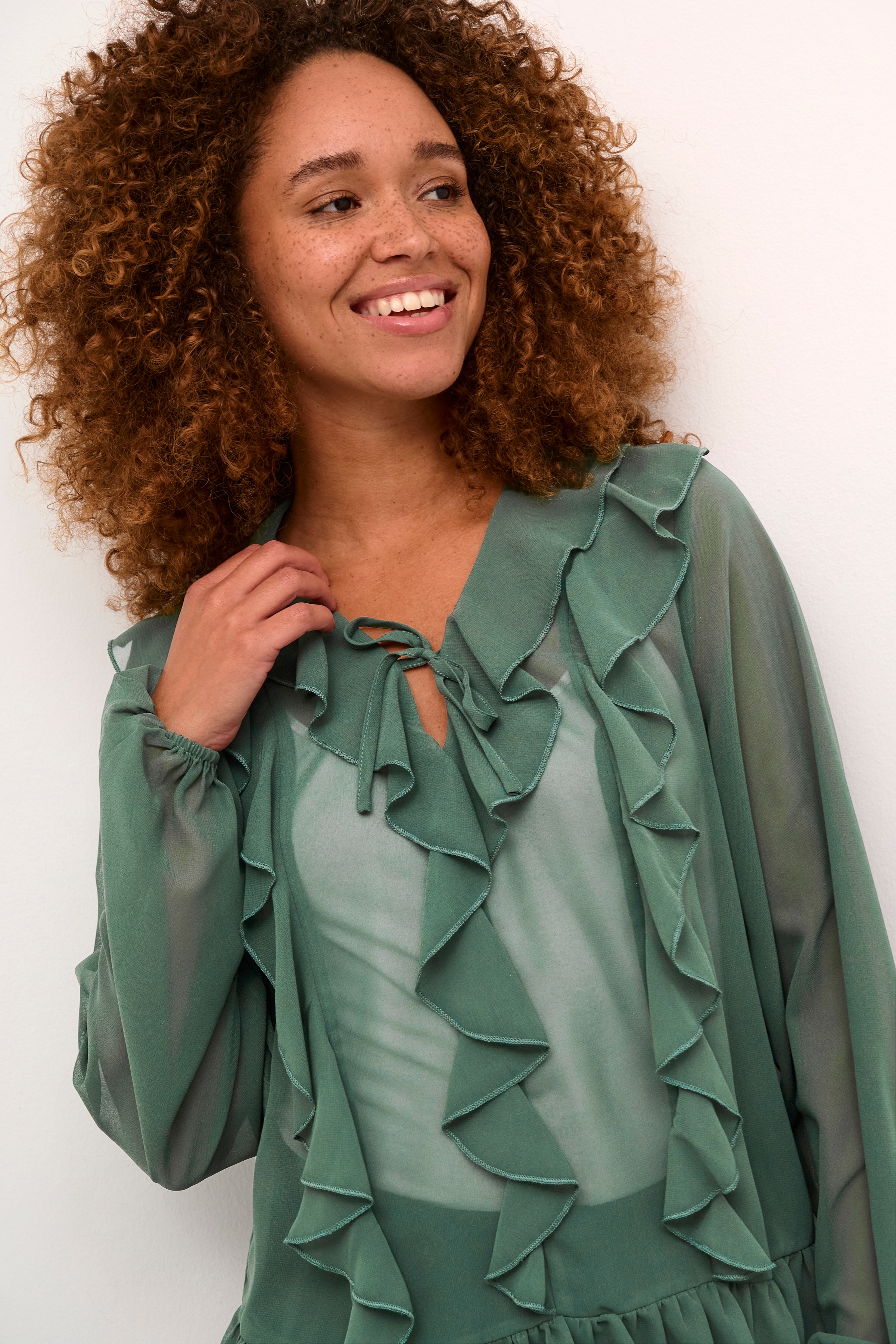 KAninna Bluse LOOKBOOK DETAIL 10509268-185913