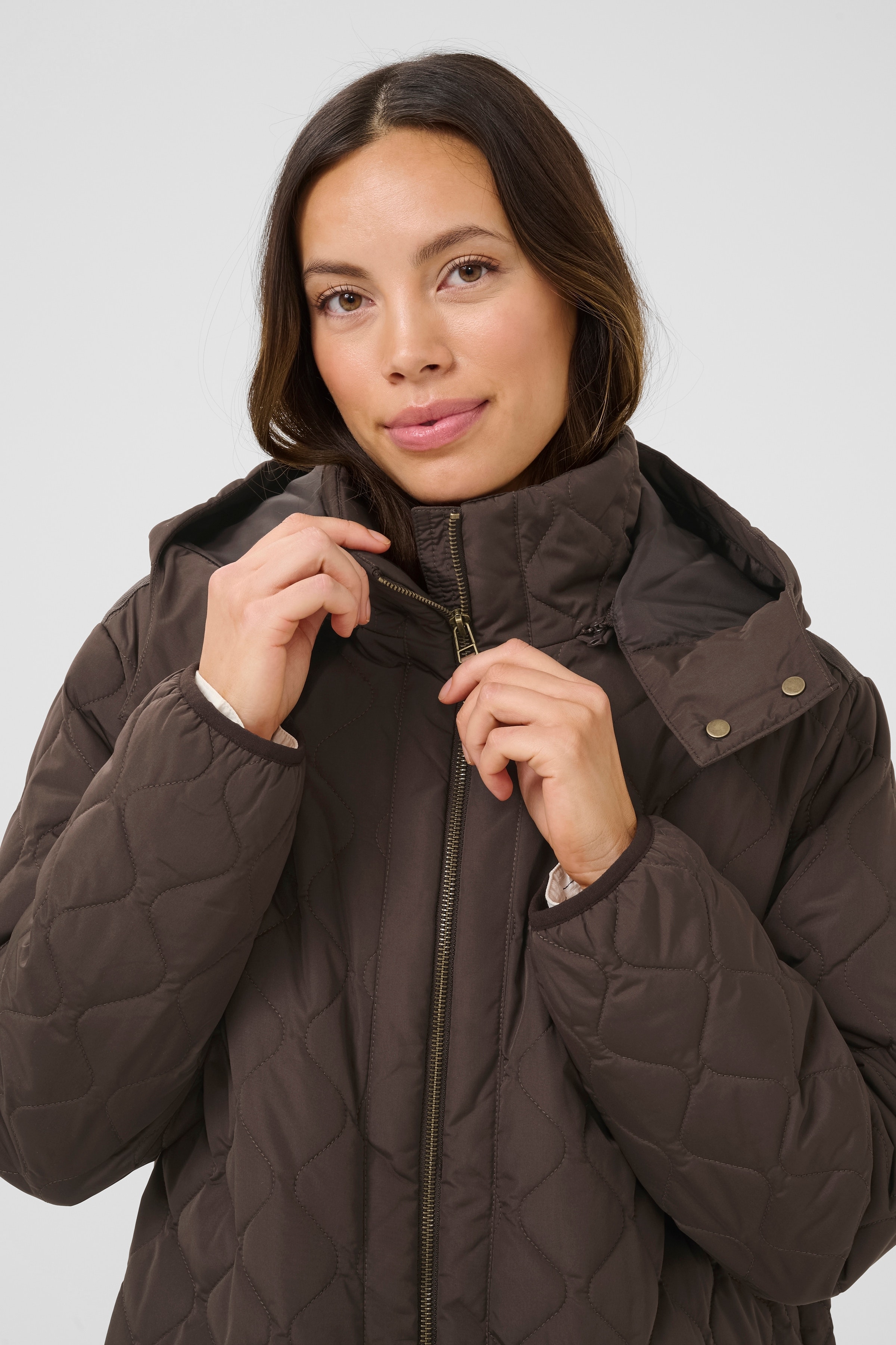 CRArwen Jacke LOOKBOOK DETAIL 10612773-191016