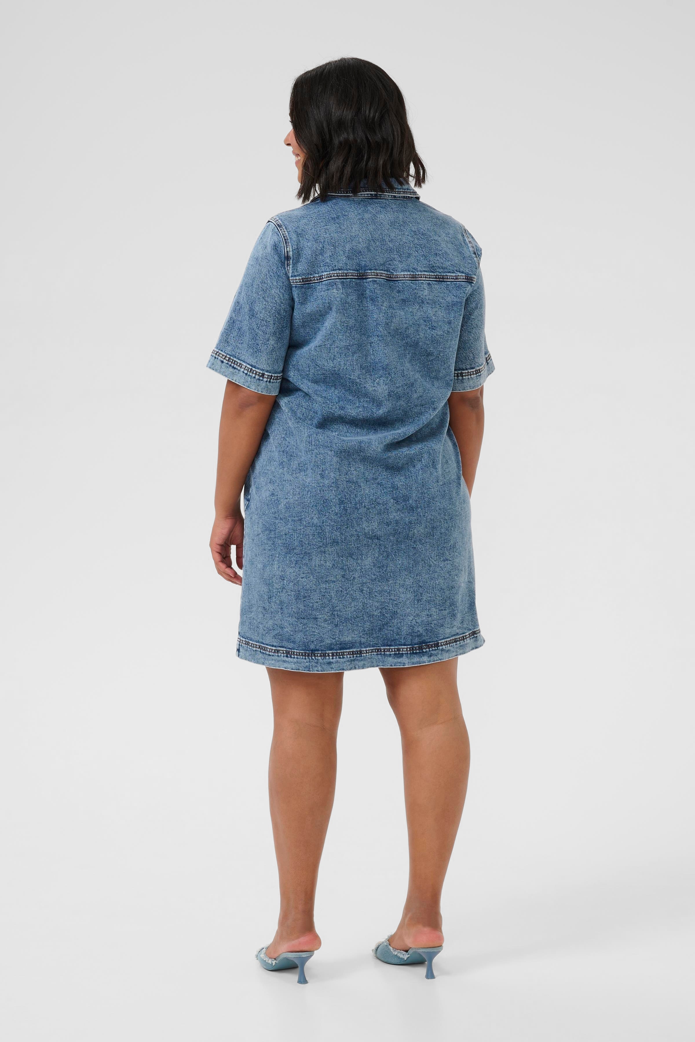 KCelona Jurk LOOKBOOK BACK 10583402-107716