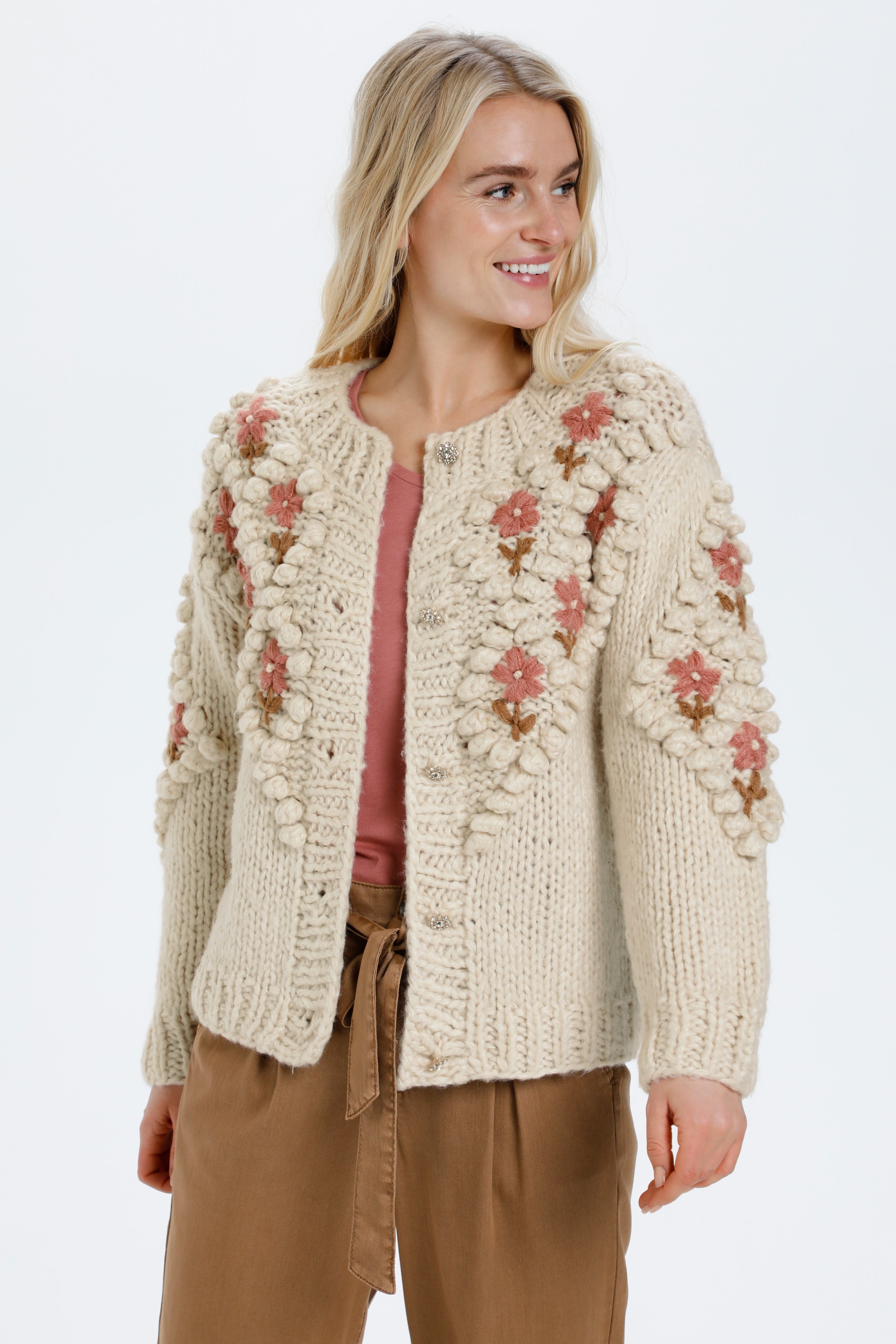 CRPenny Strickjacke LOOKBOOK FRONT 10608553-120601
