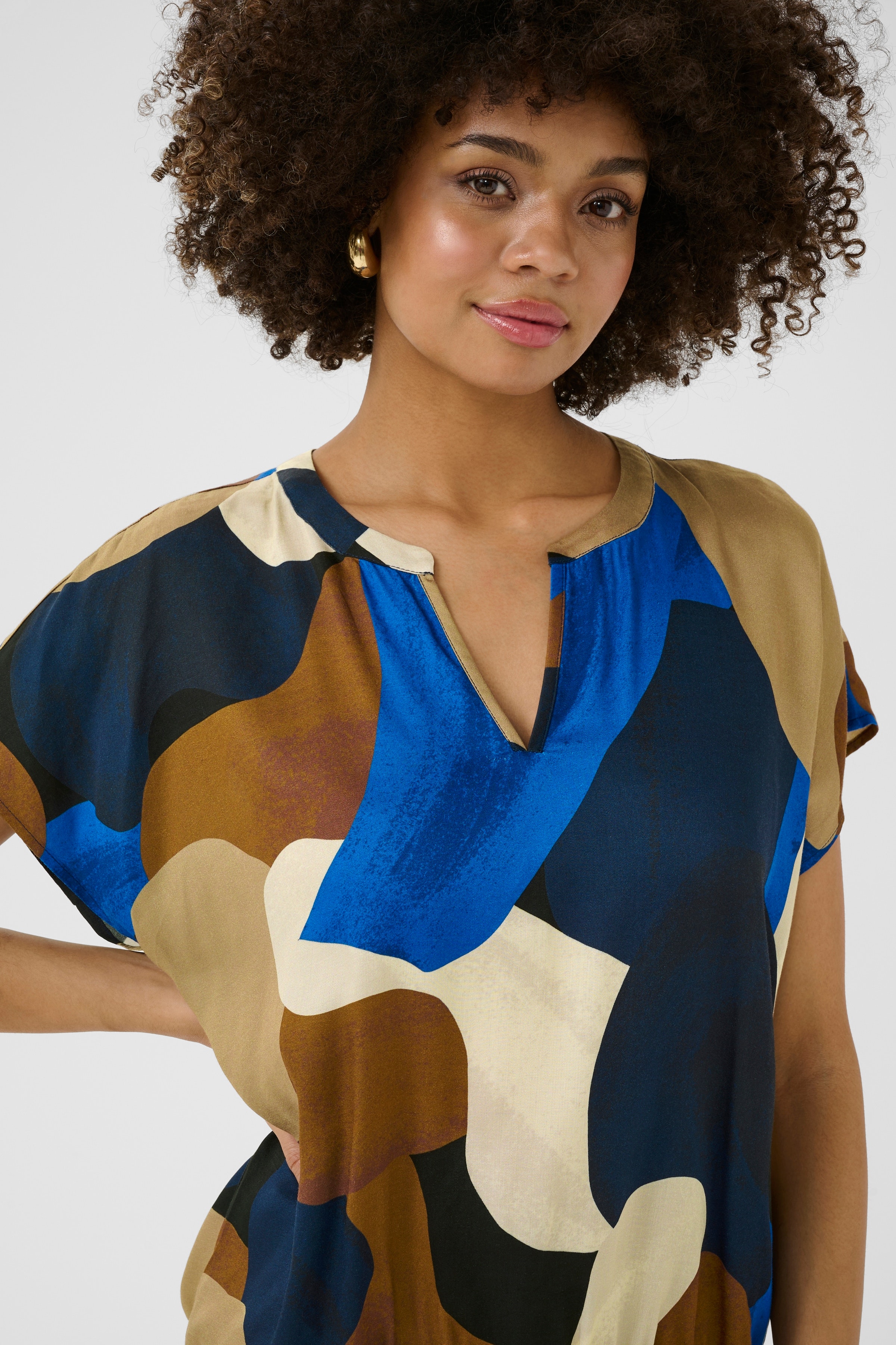 CUdana Bluse LOOKBOOK DETAIL 50110179-108262