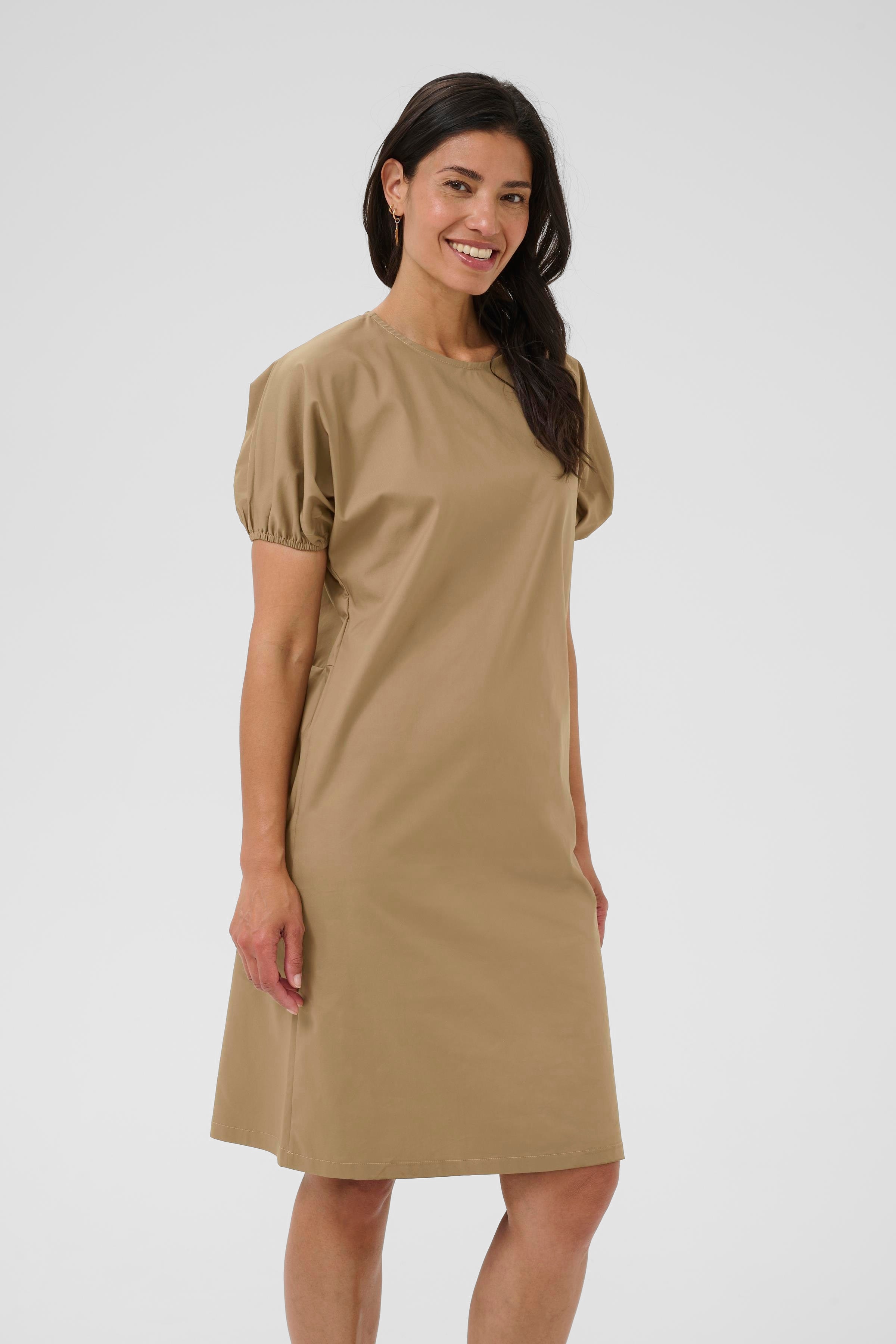 BPkata Kjole LOOKBOOK FRONT 40103562-400895