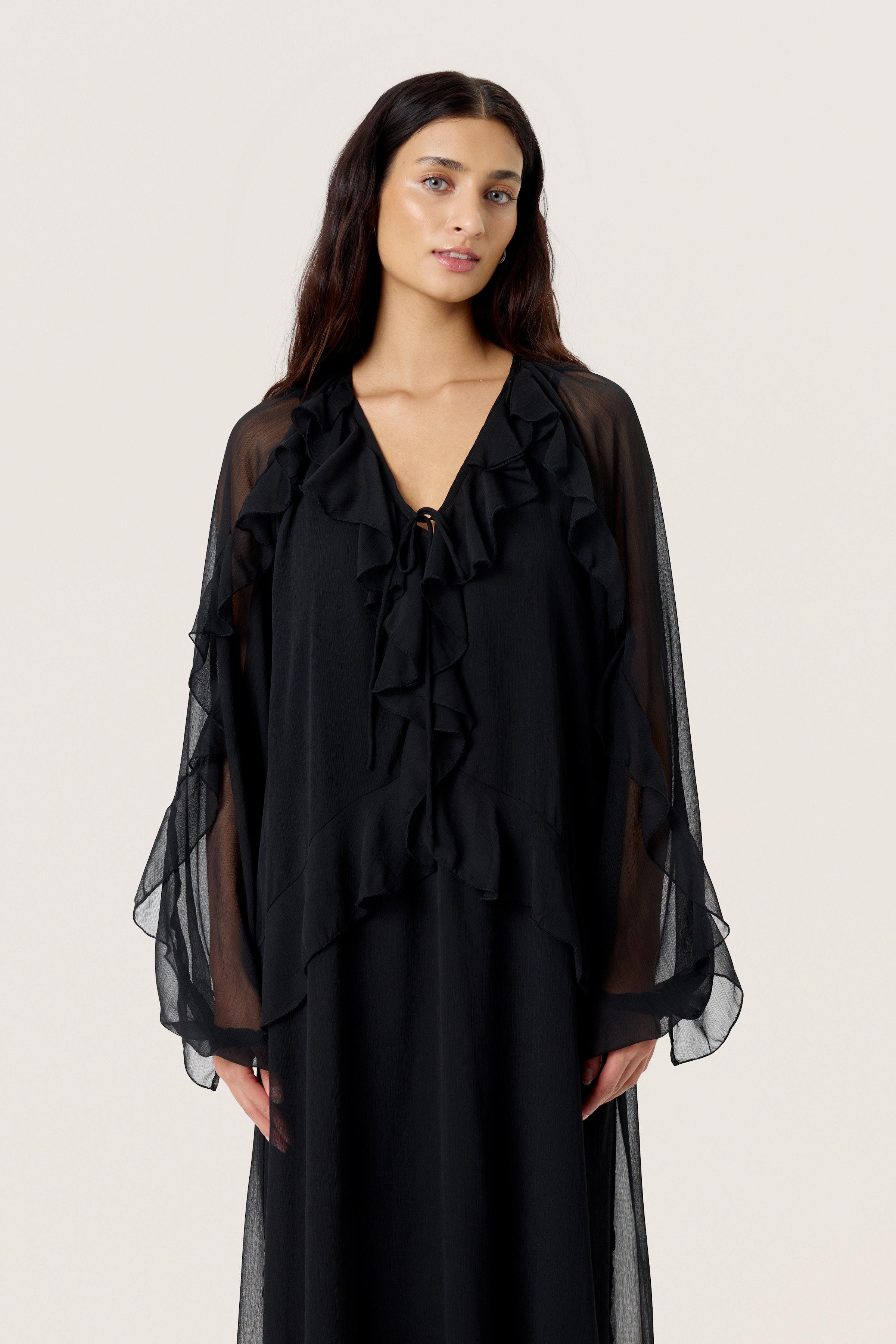 SLParianna Kjole LOOKBOOK FRONT 30408837-194008