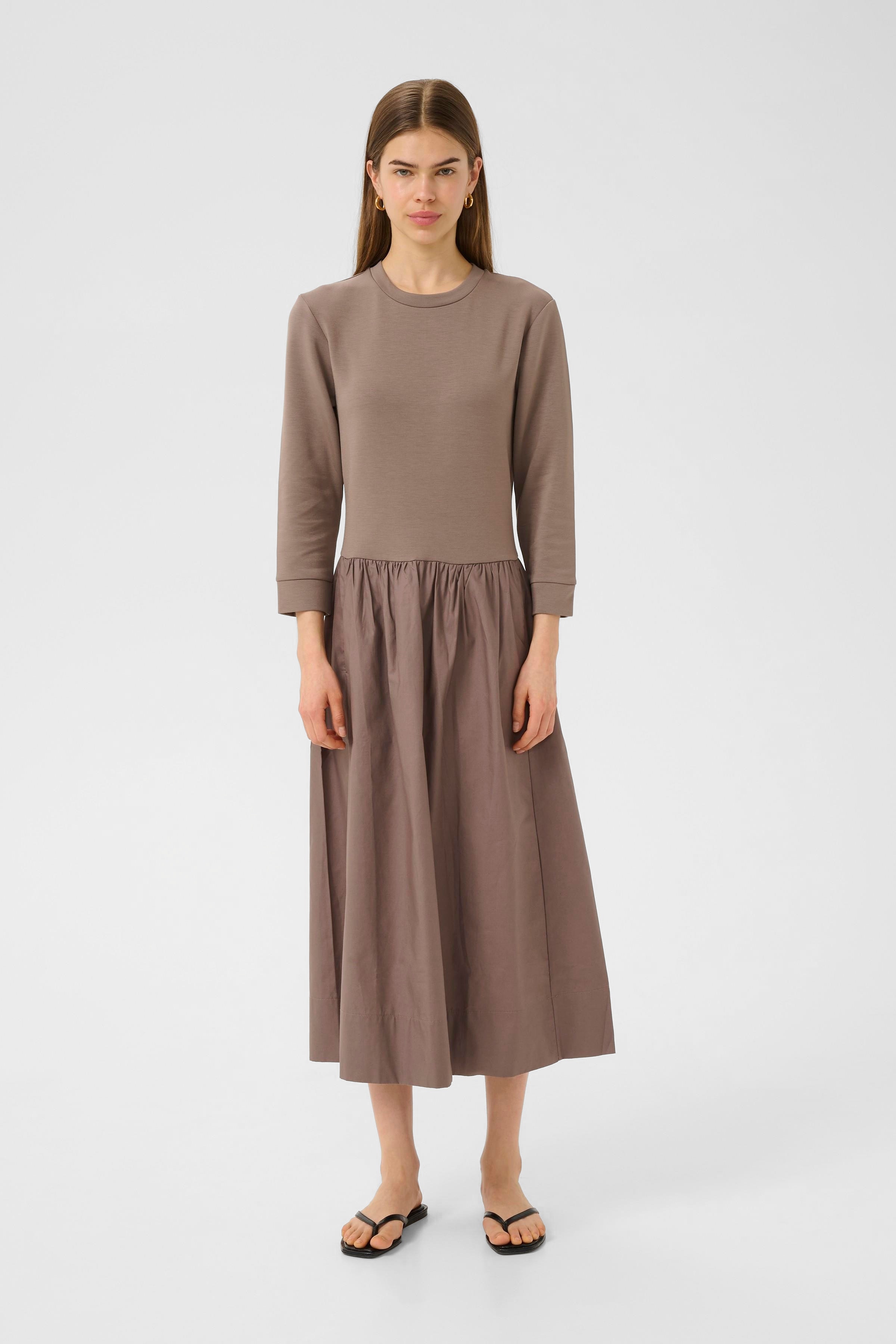 MiraIW Kjole LOOKBOOK FRONT 30110507-181304