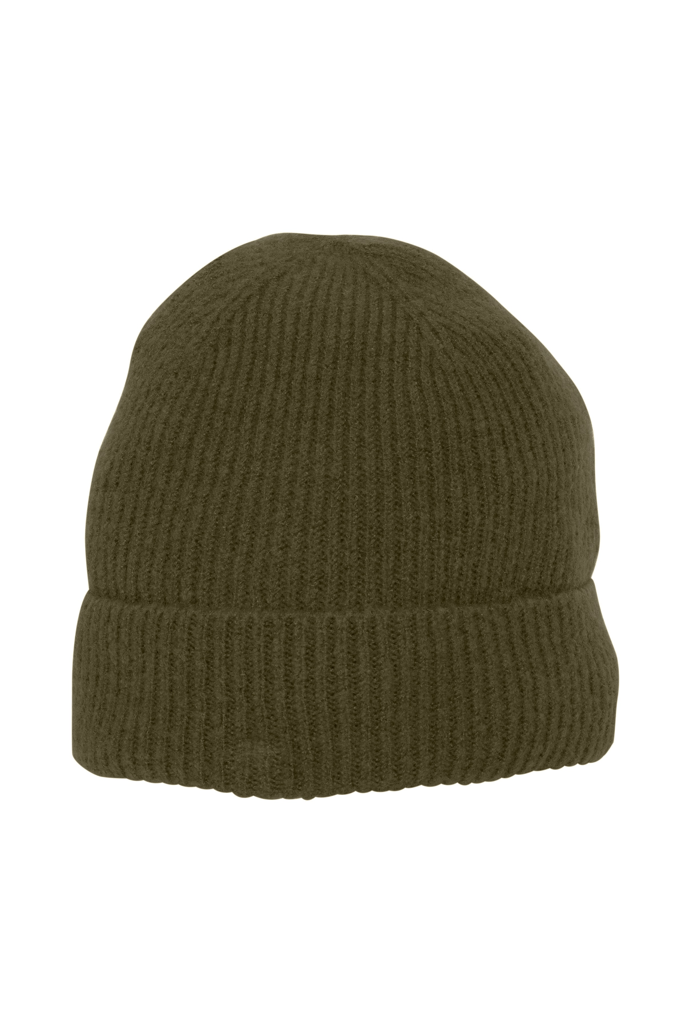 IAIVO Hatt PACK FRONT 20110525-166138