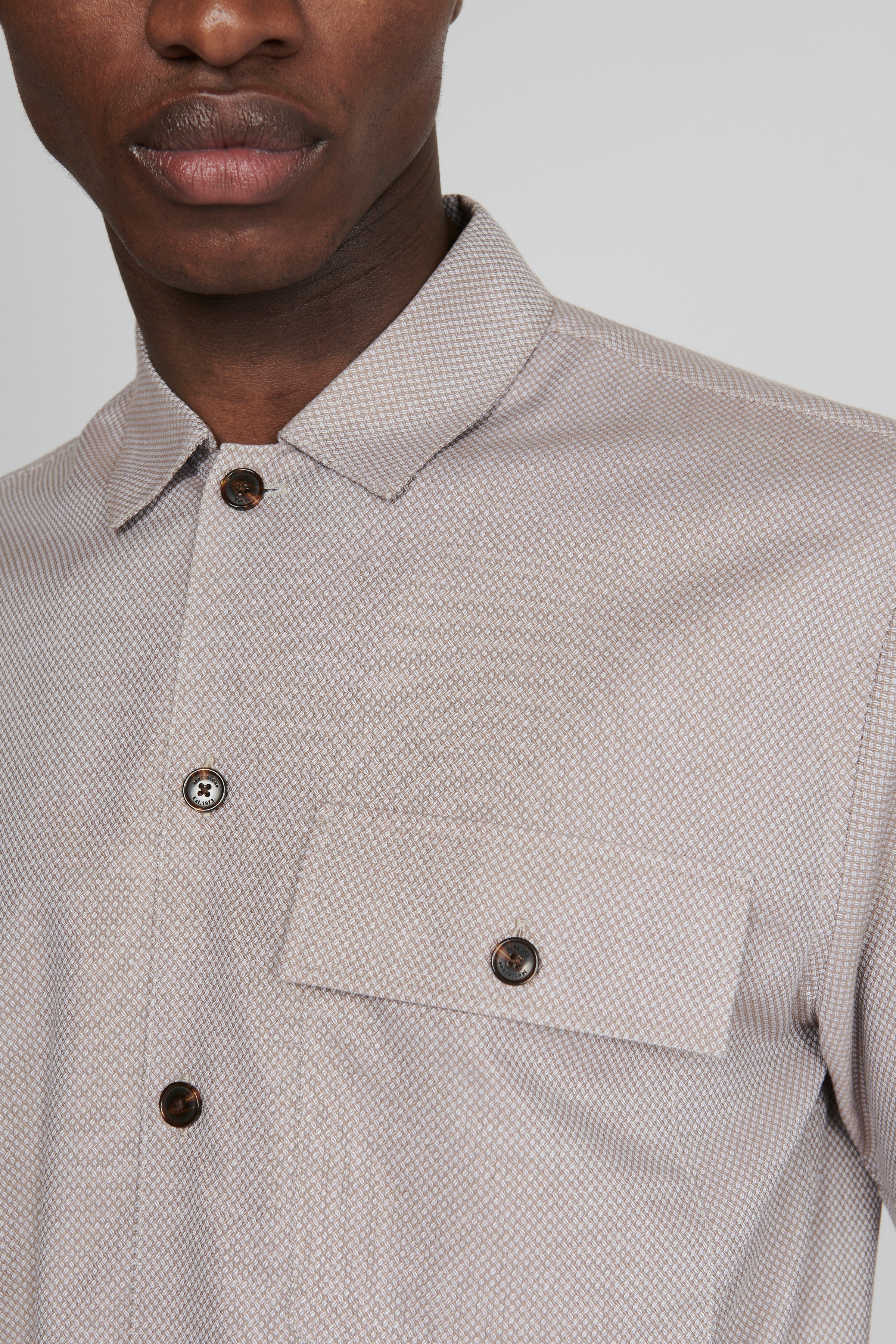 MAlennox Shirt LOOKBOOK DETAIL 30206727-181112