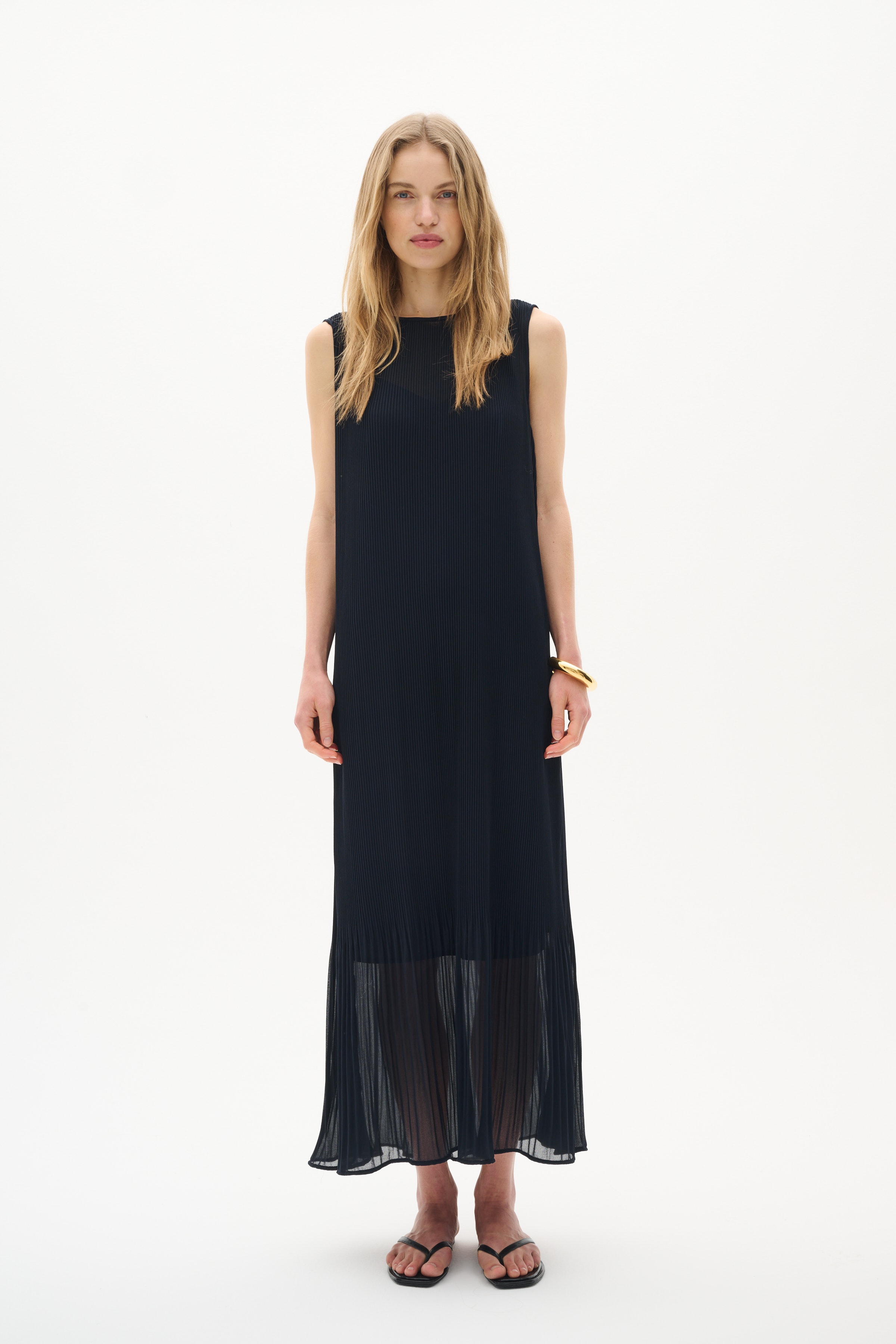 FinleyIW Kleid LOOKBOOK FRONT 30110426-300005