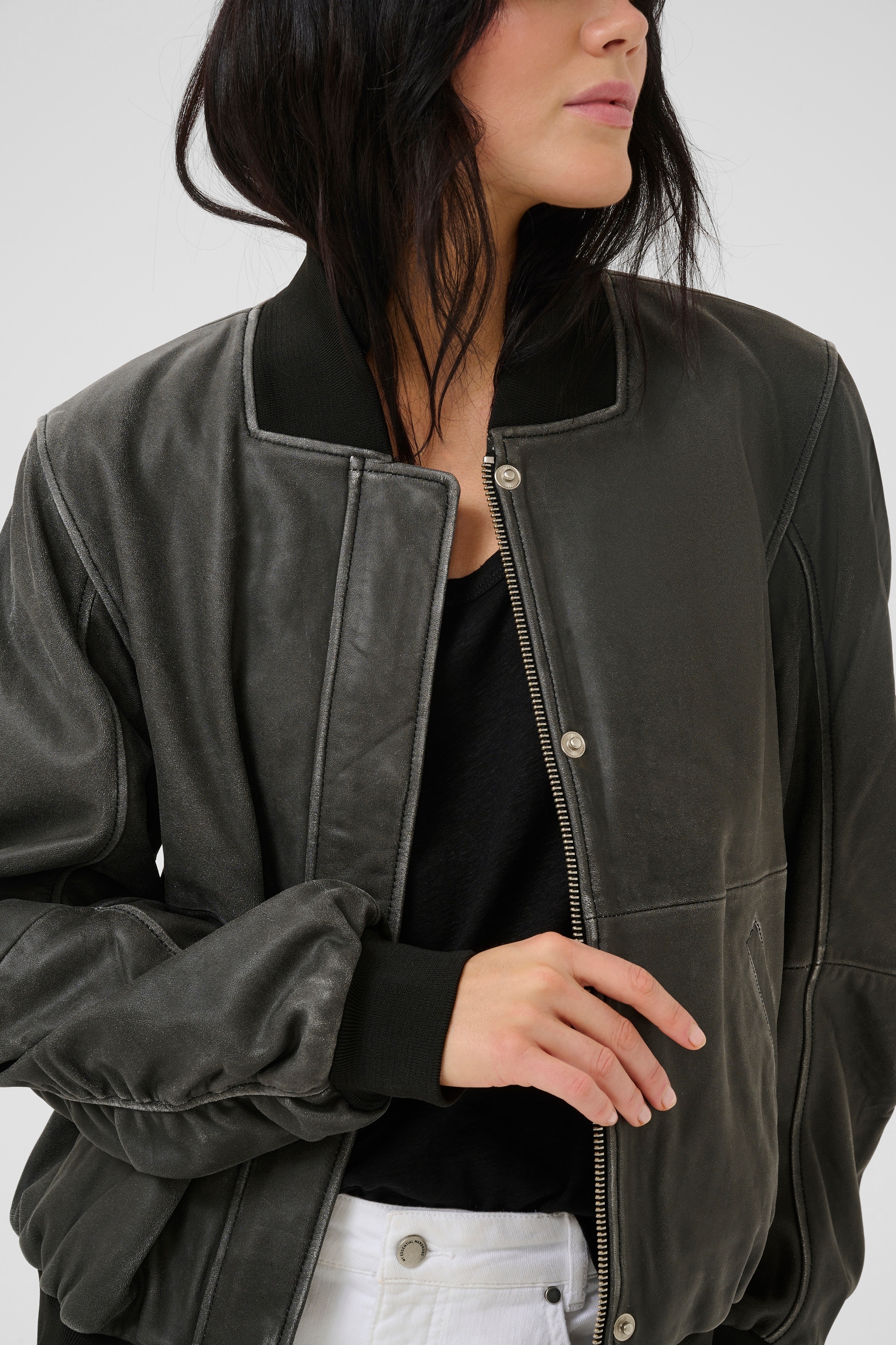 MWGilo leather bomber LOOKBOOK DETAIL 10704311-100081