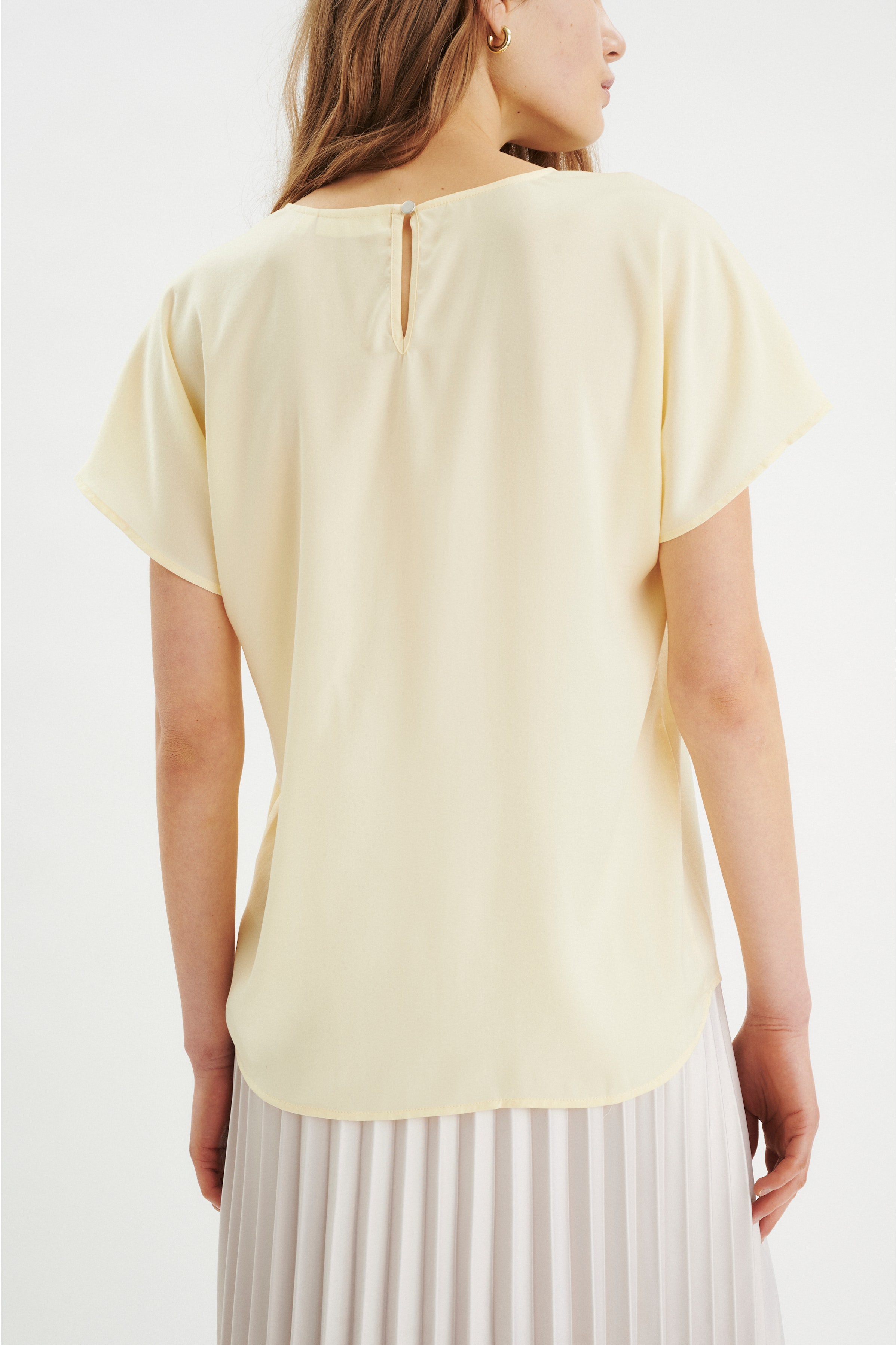 RindaIW Top LOOKBOOK BACK 30105188-120717