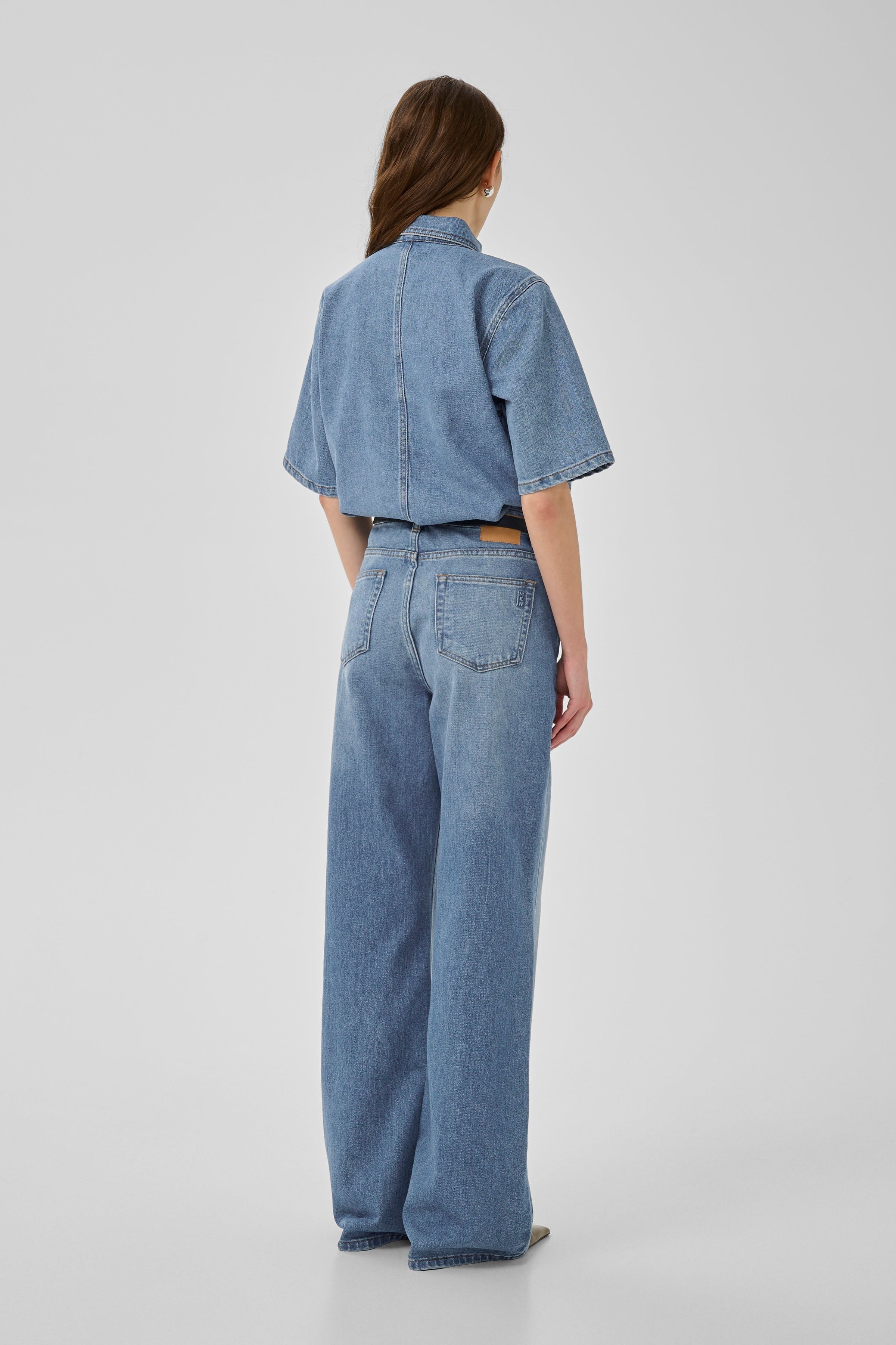 AbinaMW Blouse LOOKBOOK BACK 10704772-100053